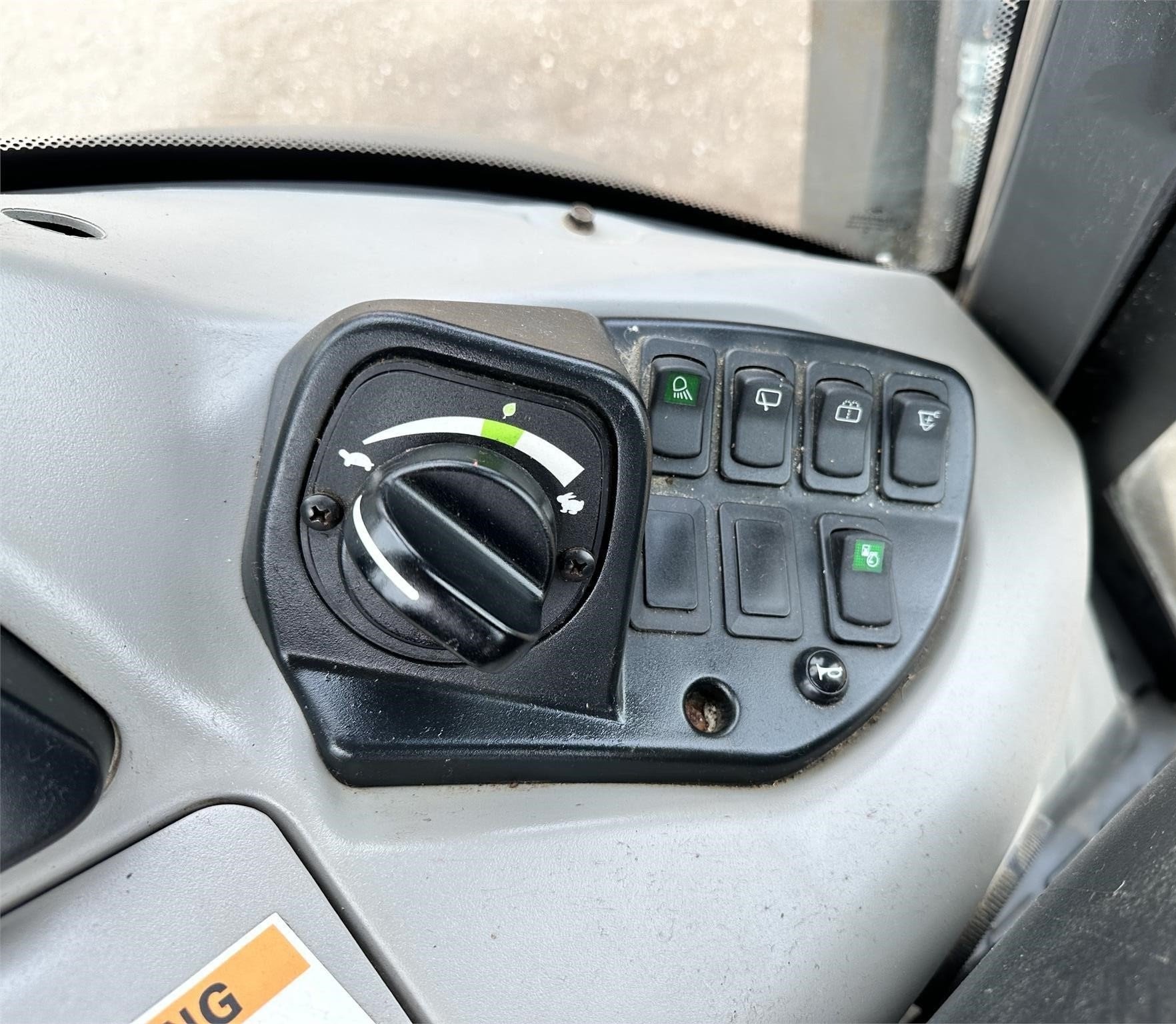 gallery 2019 Case 590SN 4x4 Backhoe Loader