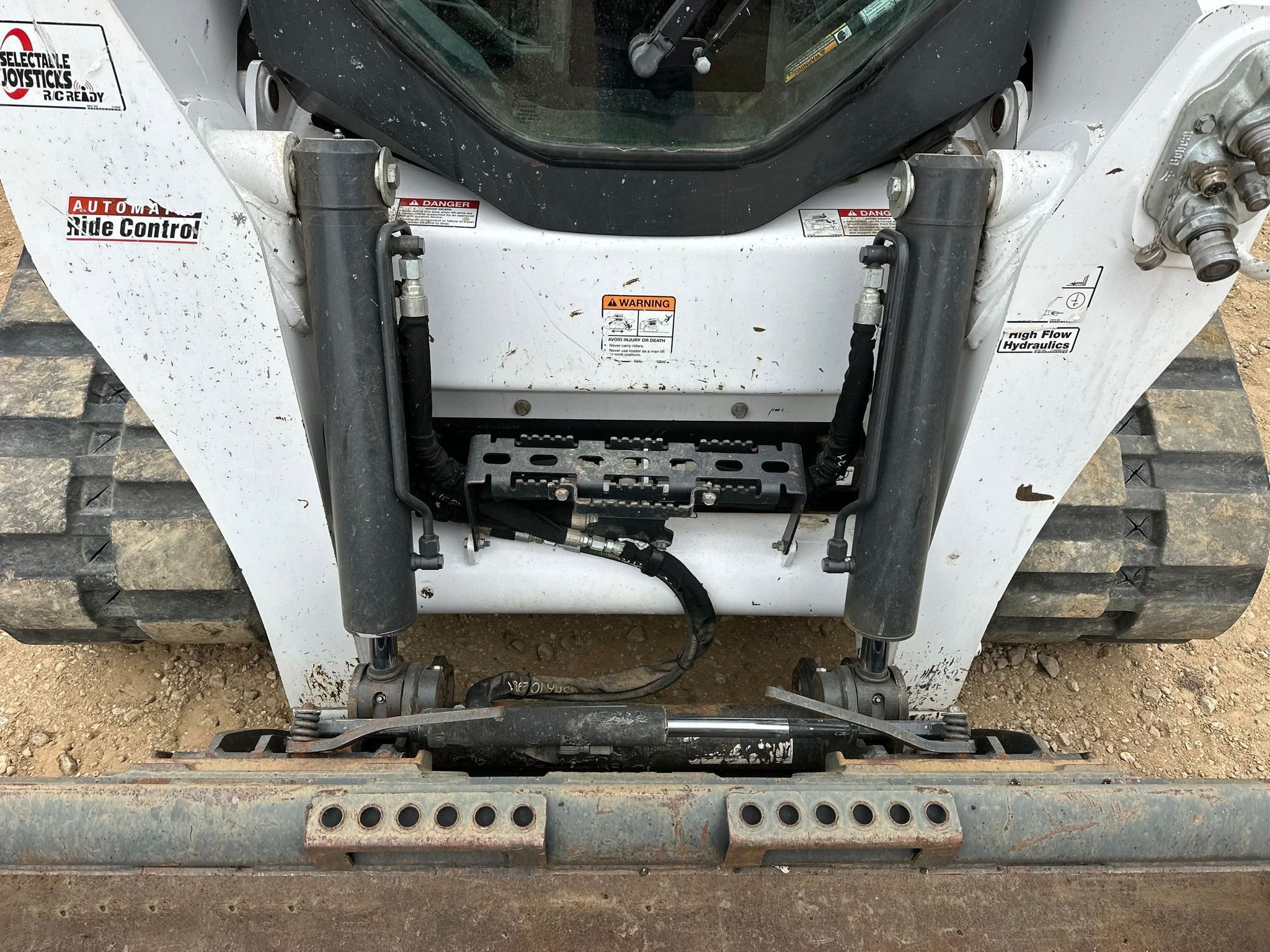 gallery 2020 Bobcat T870 tracked skid steer loader