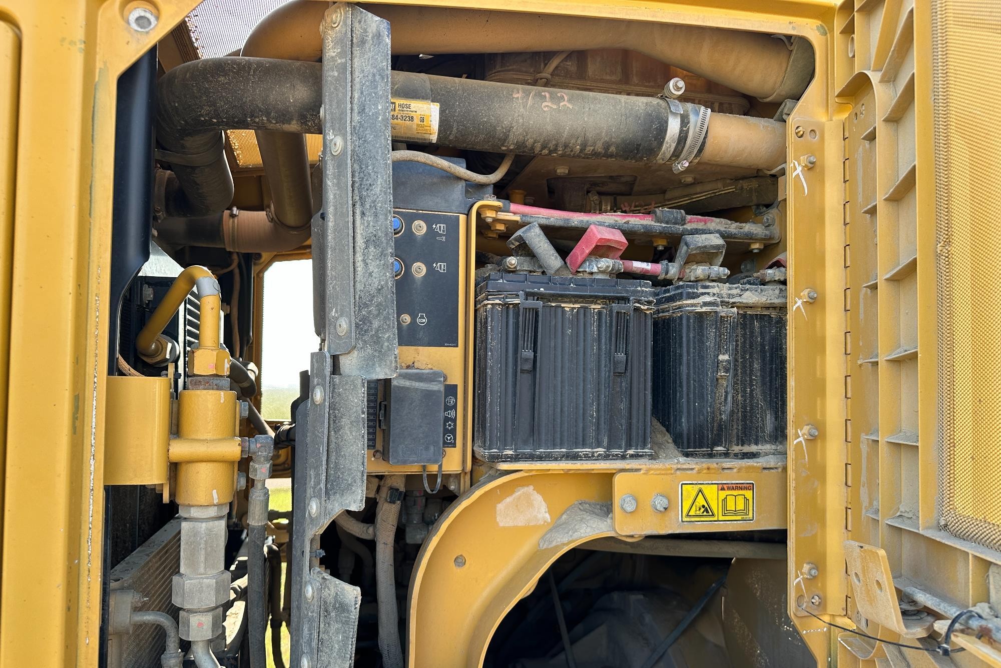gallery 2014 Caterpillar 140M2 VHP Plus Motor Grader