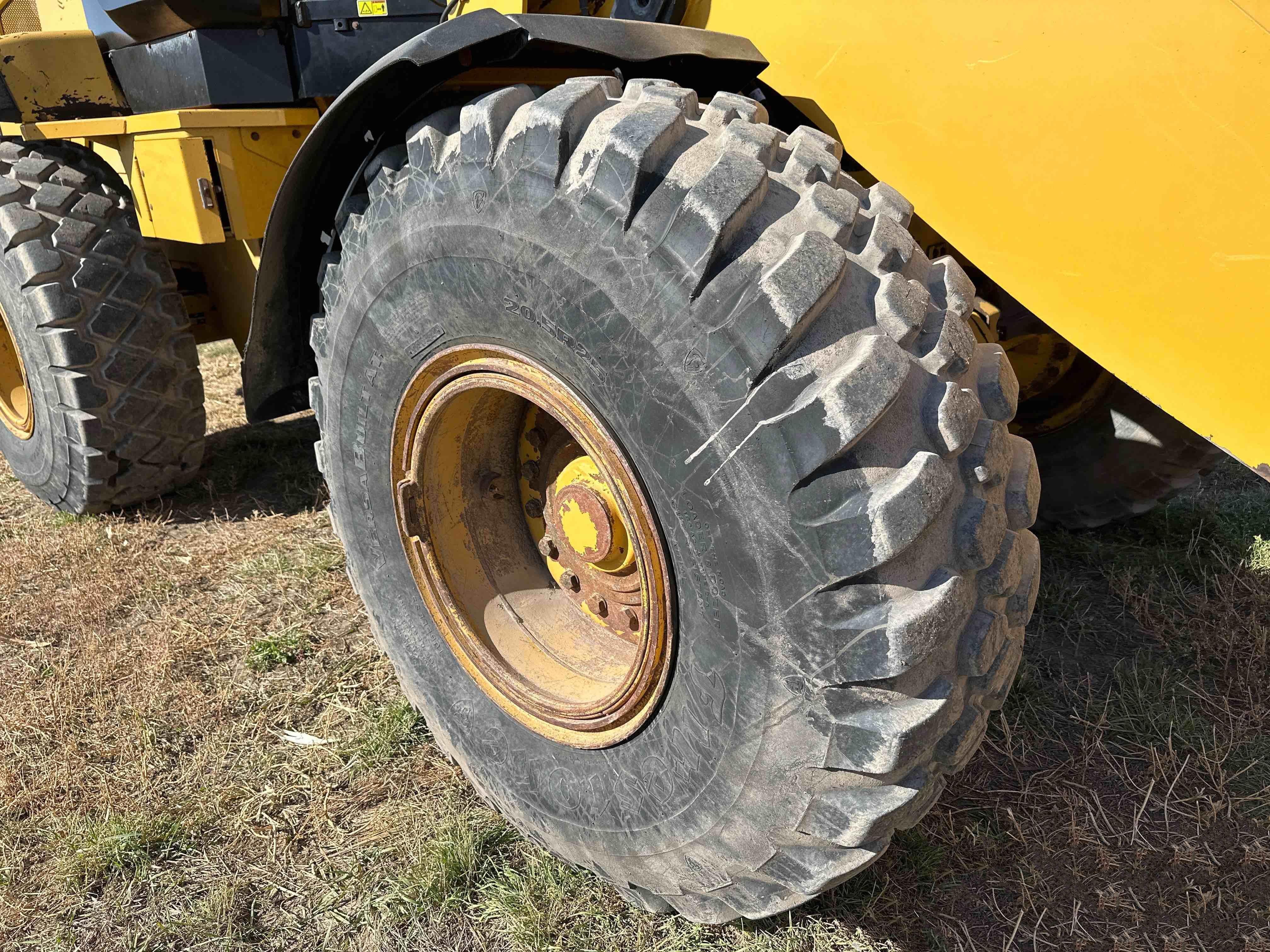 gallery 2012 Caterpillar 938K High Lift Wheel Loader WGrapple
