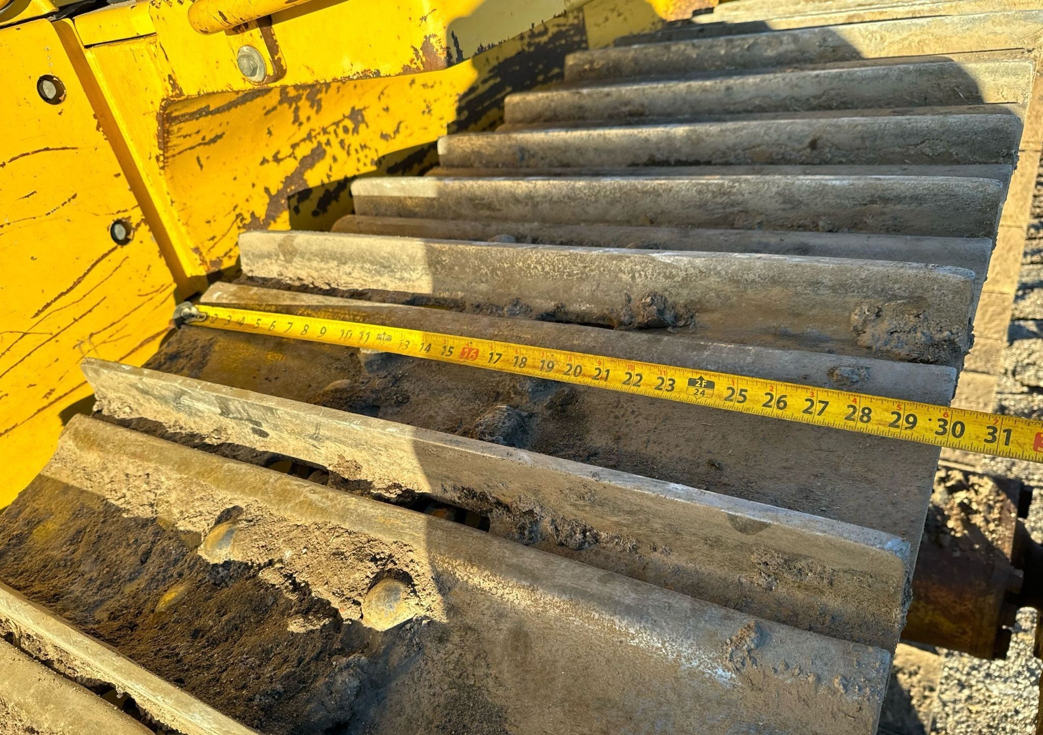 gallery 2013 Komatsu D65WX-17 dozer