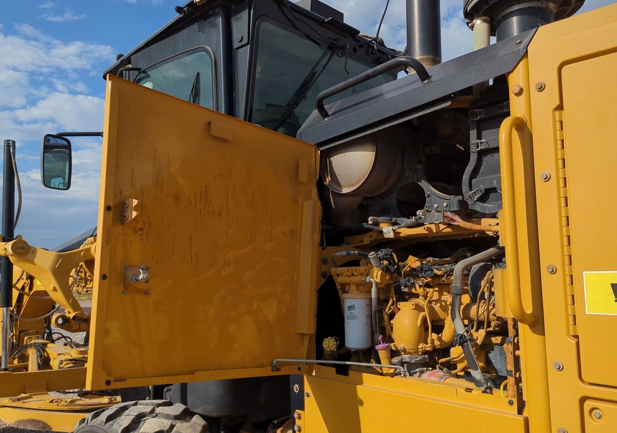 gallery 2013 Caterpillar 12M2 VHP Plus motor grader