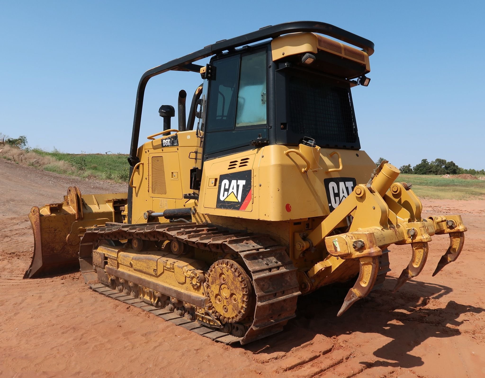 gallery 2014 Caterpillar D6K2 XL dozer