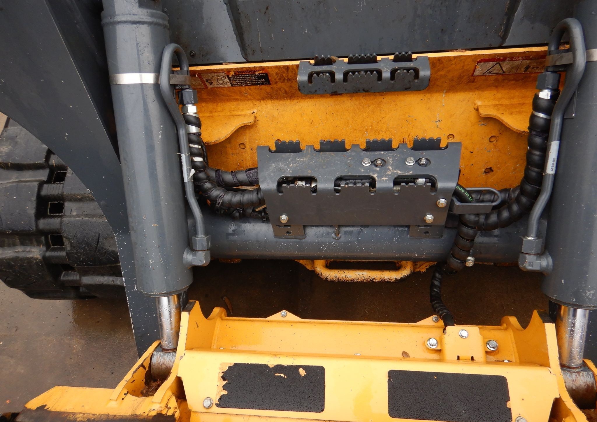 gallery 2021 John Deere 333G tracked skid steer loader