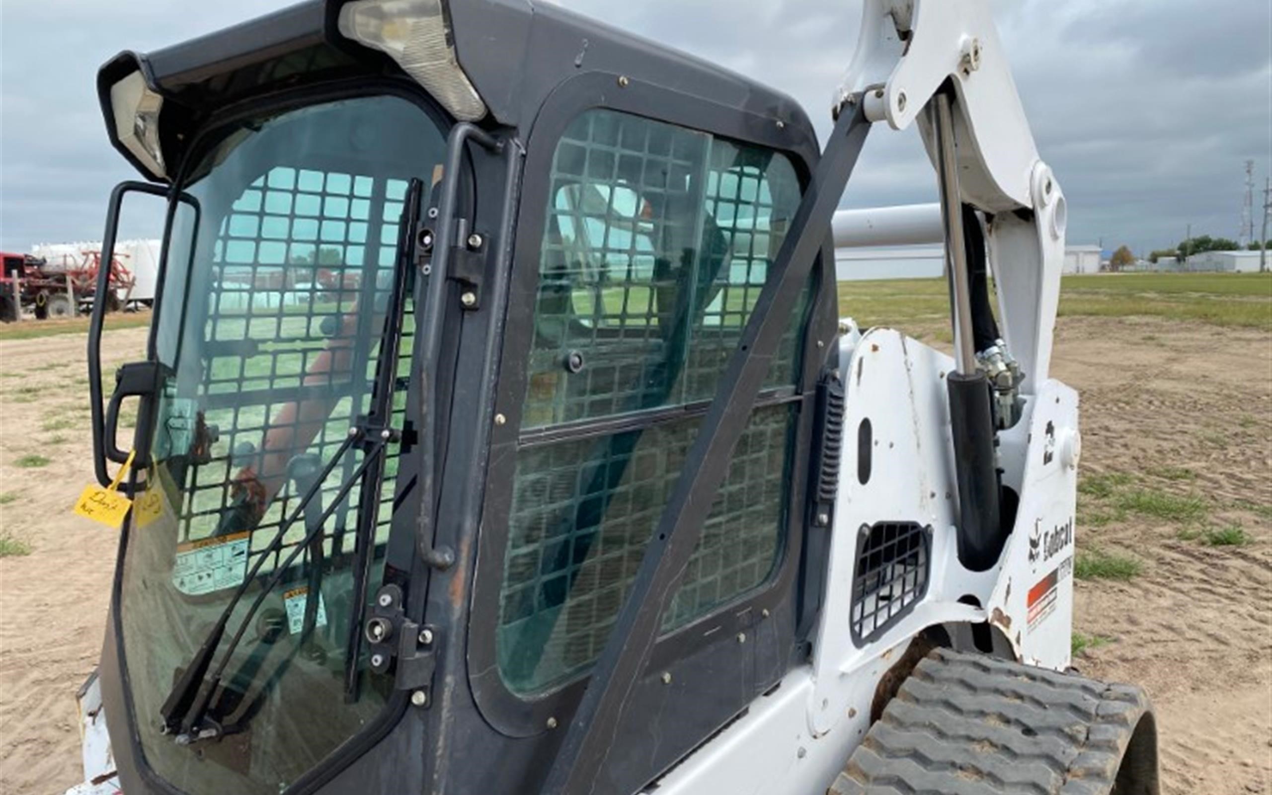 gallery 2015 Bobcat T770 Compact Track Loader