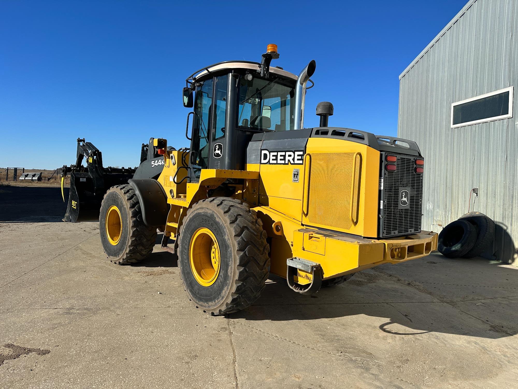 gallery 2015 John Deere 544K Wheel Loader WGrapple