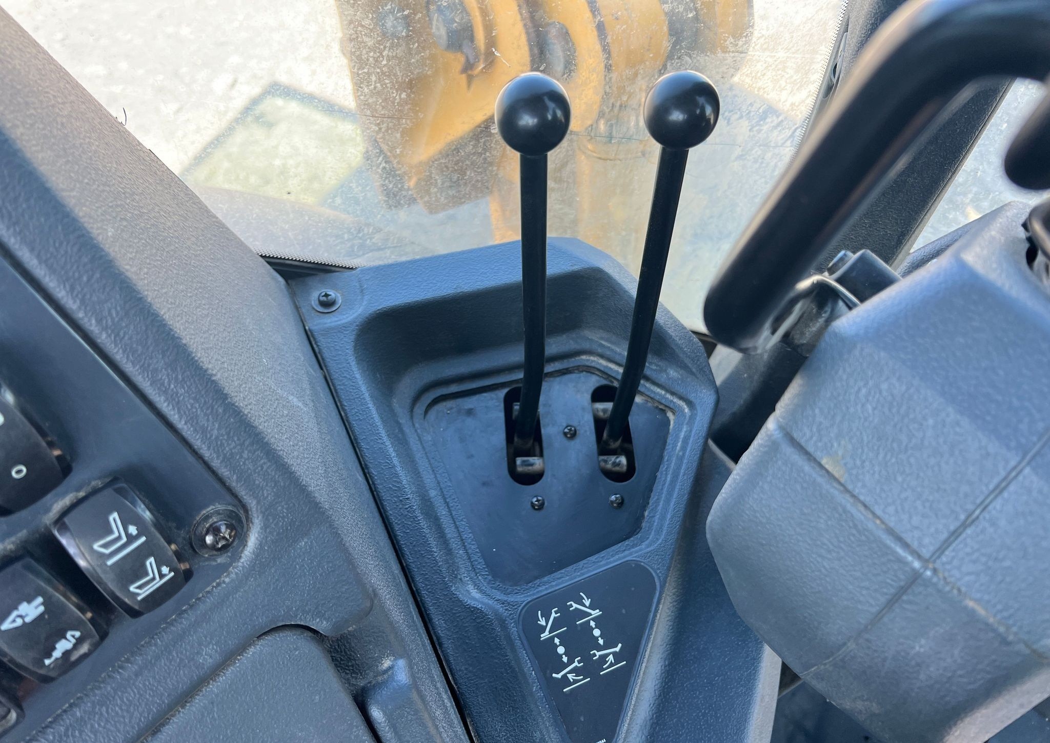 gallery 2020 John Deere 310L backhoe