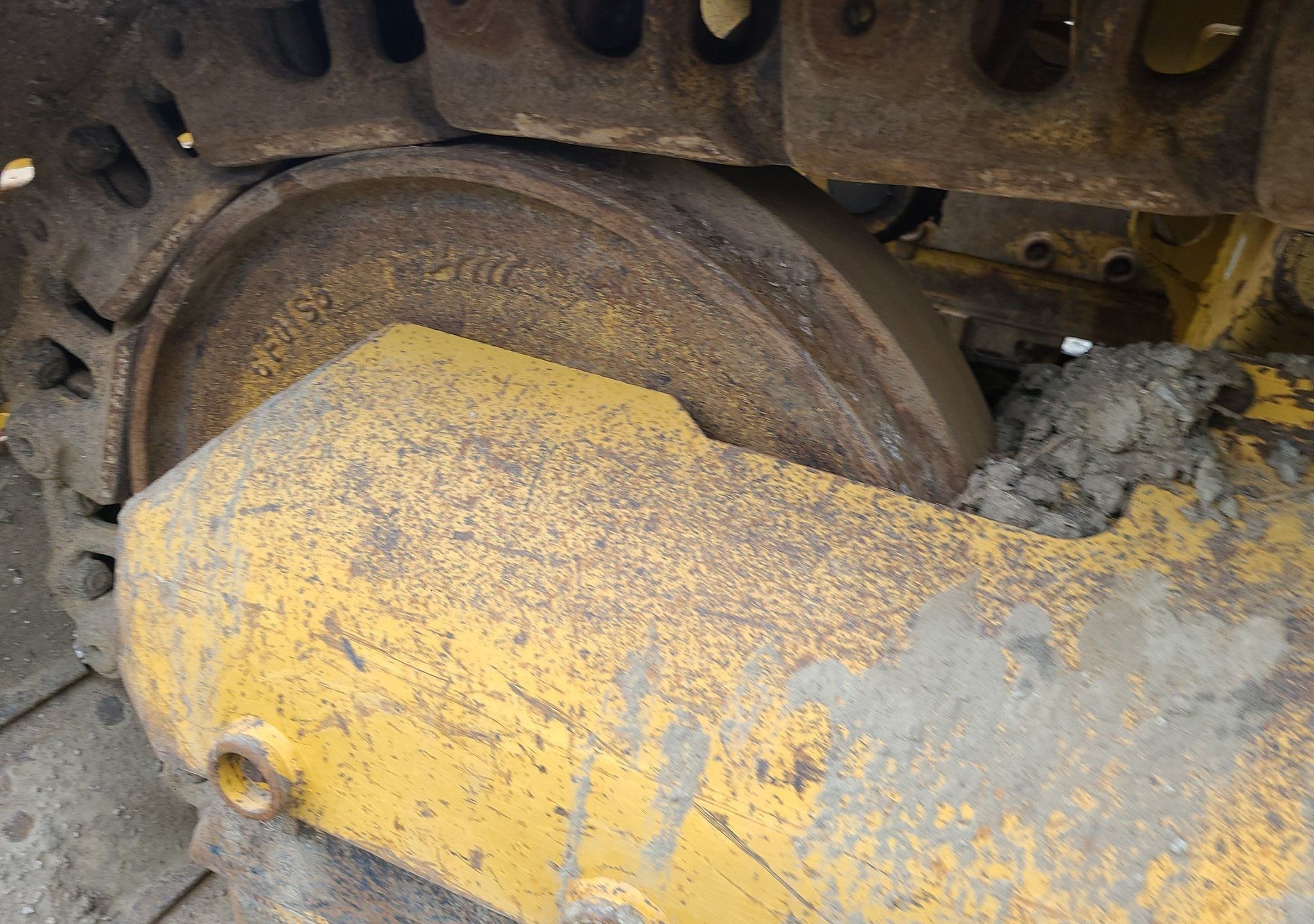 gallery 2008 Caterpillar 963D track loader