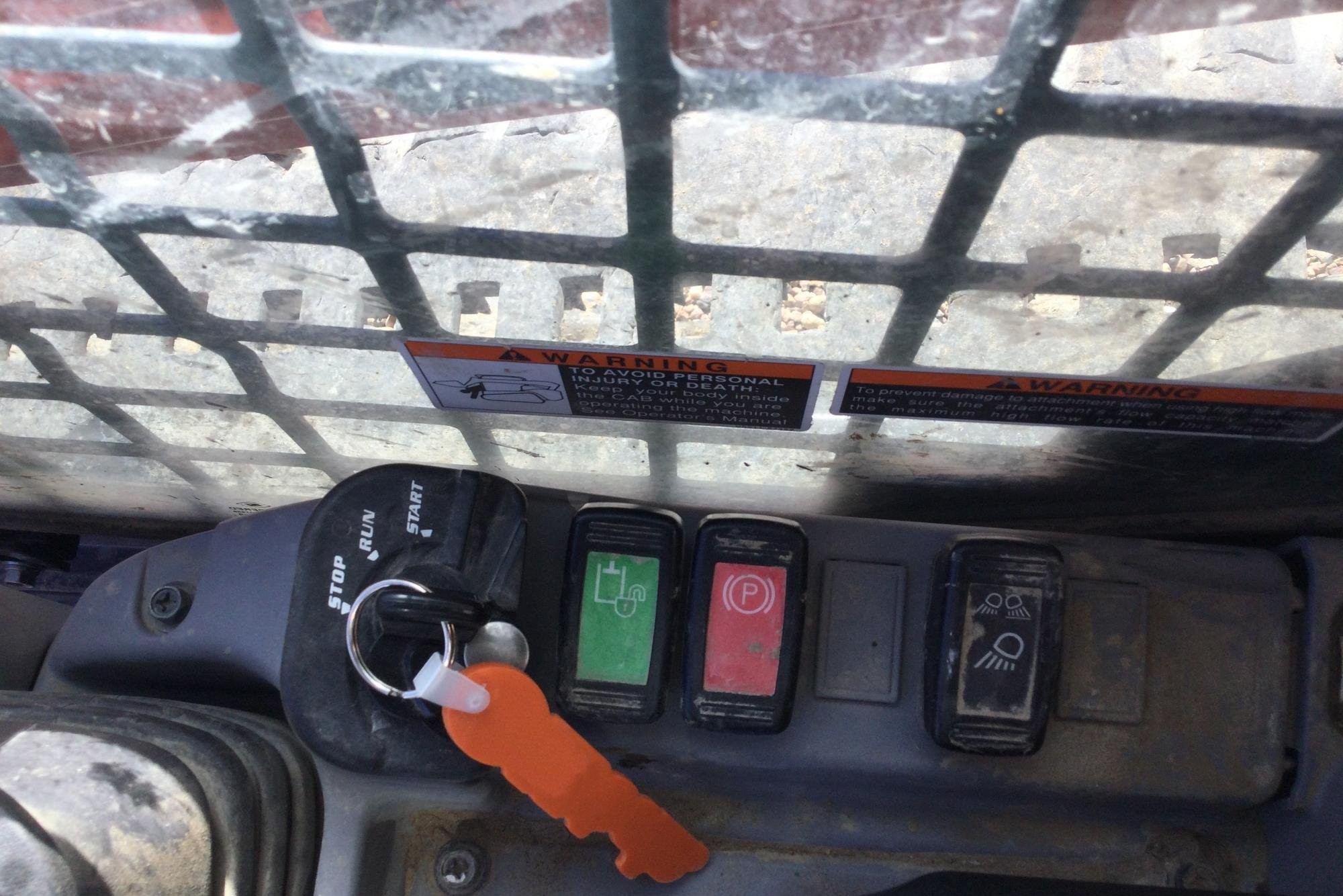 gallery 2022 Kubota SVL97-2 Compact Track Loader
