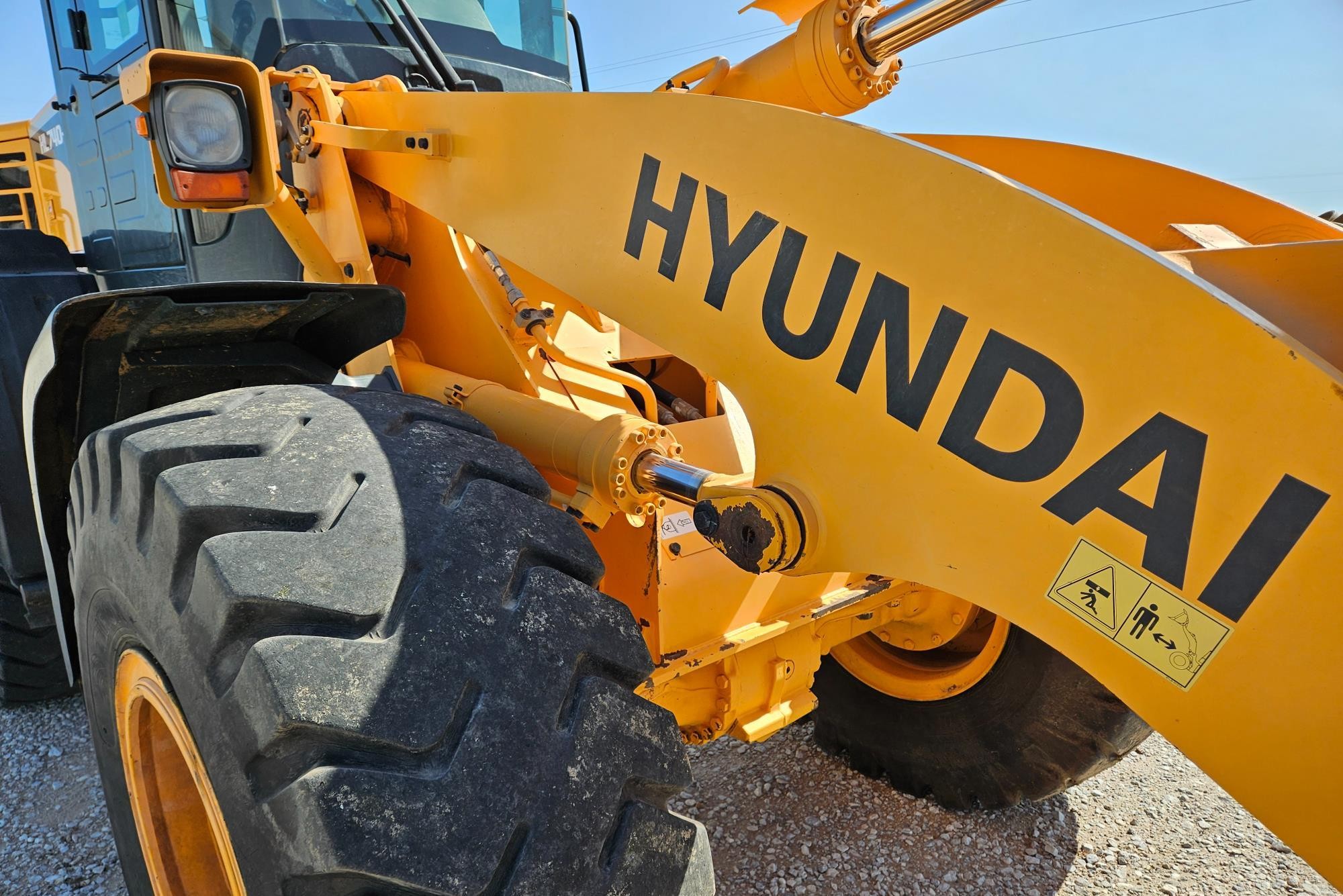 gallery 2015 Hyundai HL740XTD-9A Wheel Loader