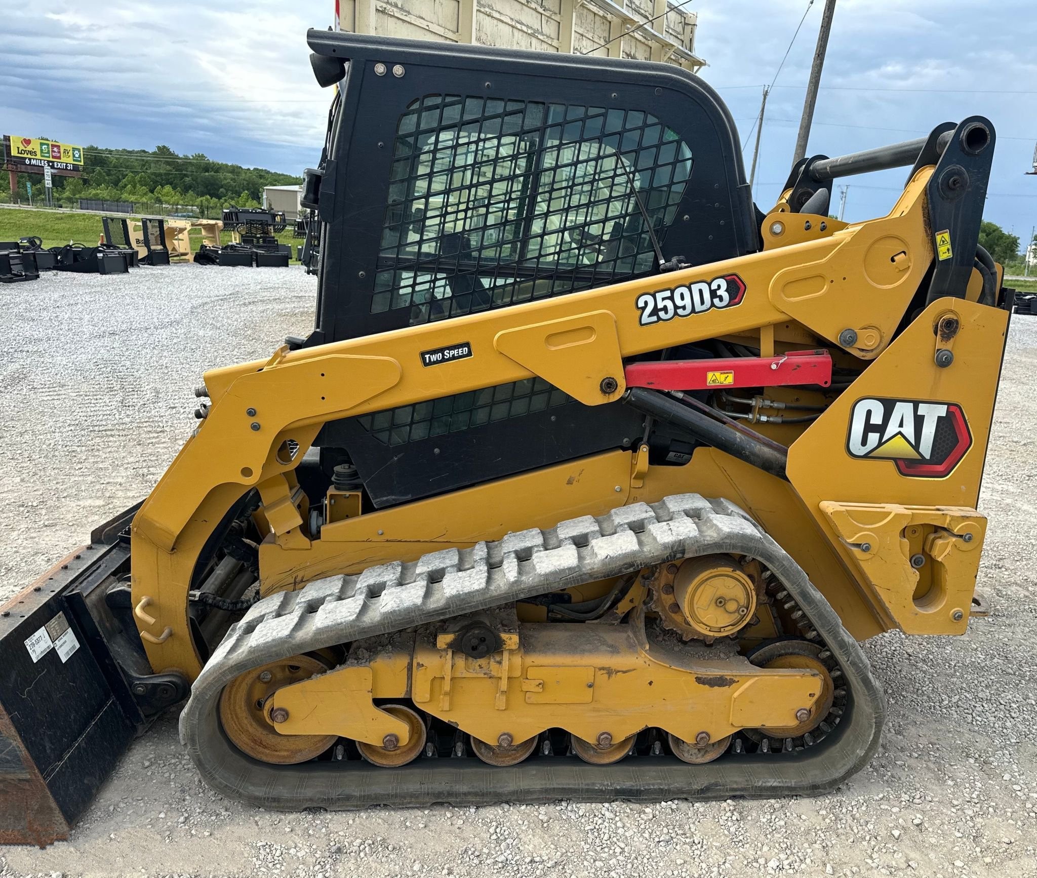 gallery 2019 Caterpillar 259D3 tracked skid steer loader