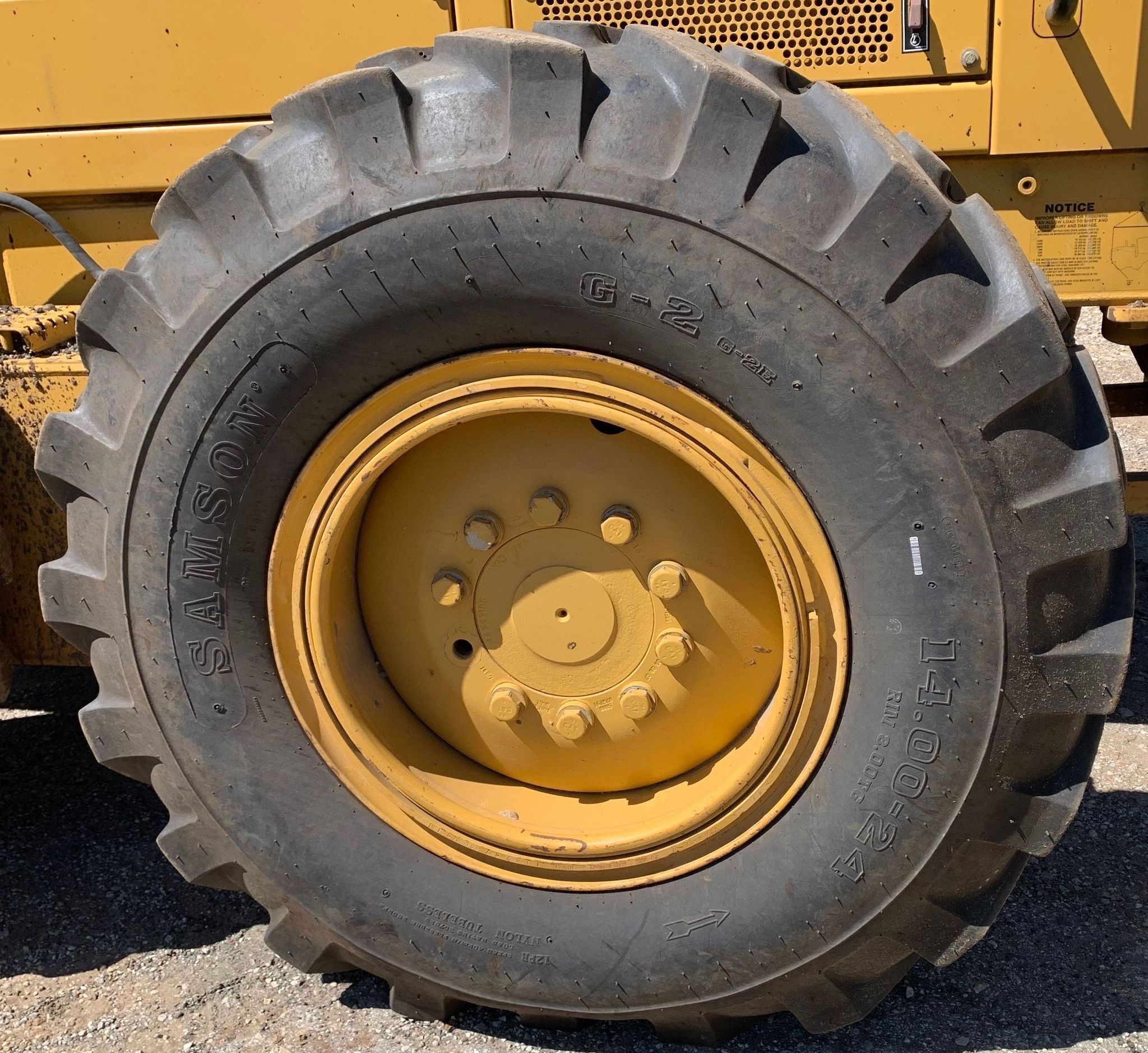 gallery 2008 Caterpillar 140M motor grader