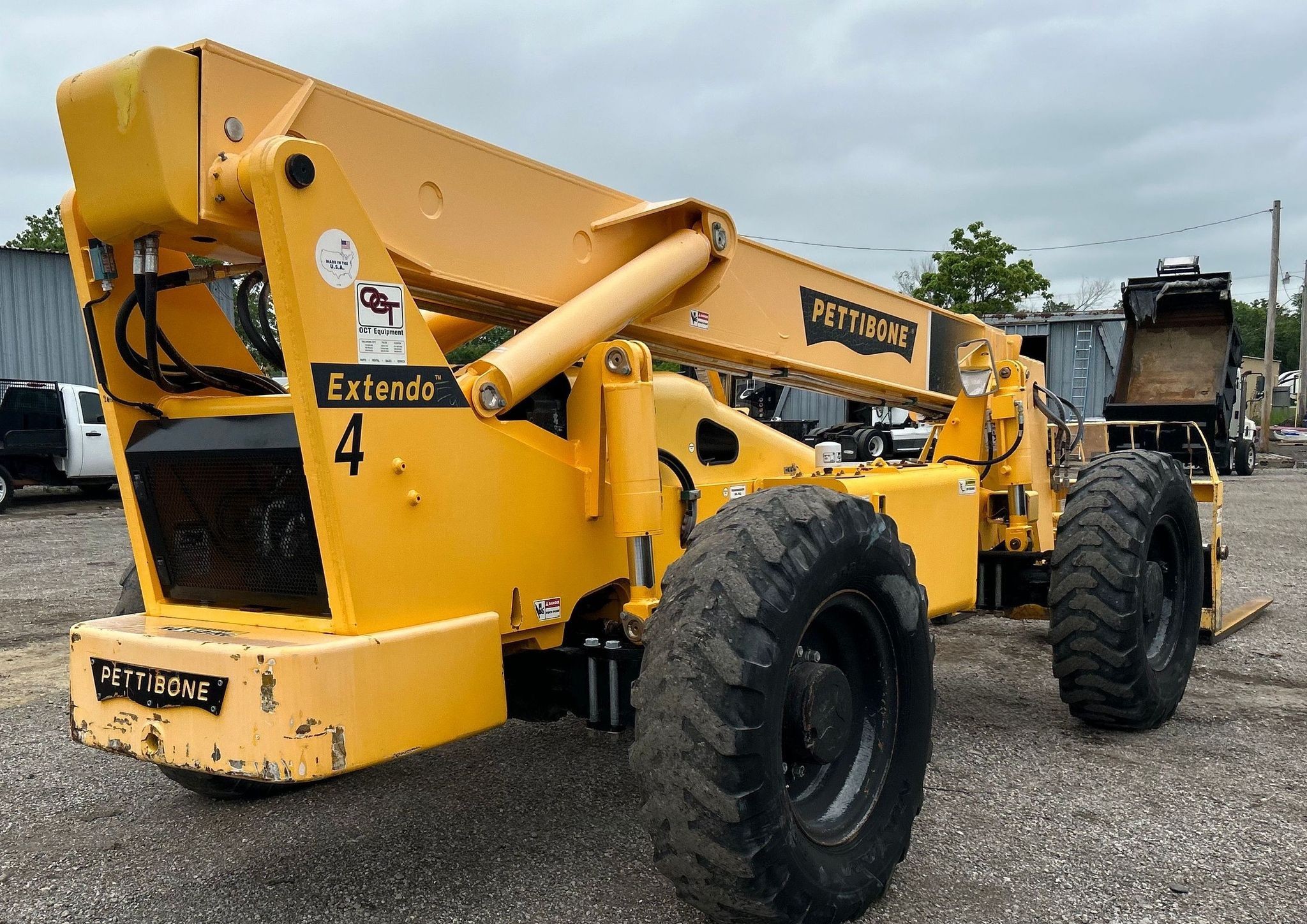 gallery 2010 Pettibone 944 telehandler