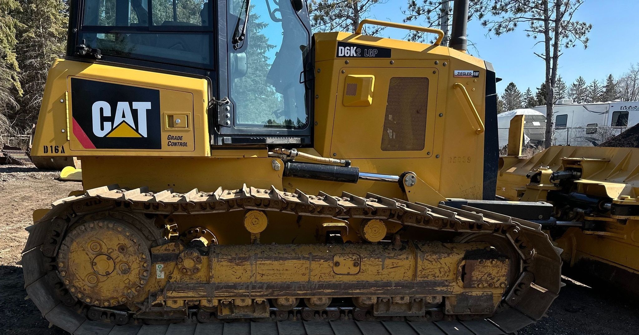 gallery 2016 Caterpillar D6K2 LGP dozer