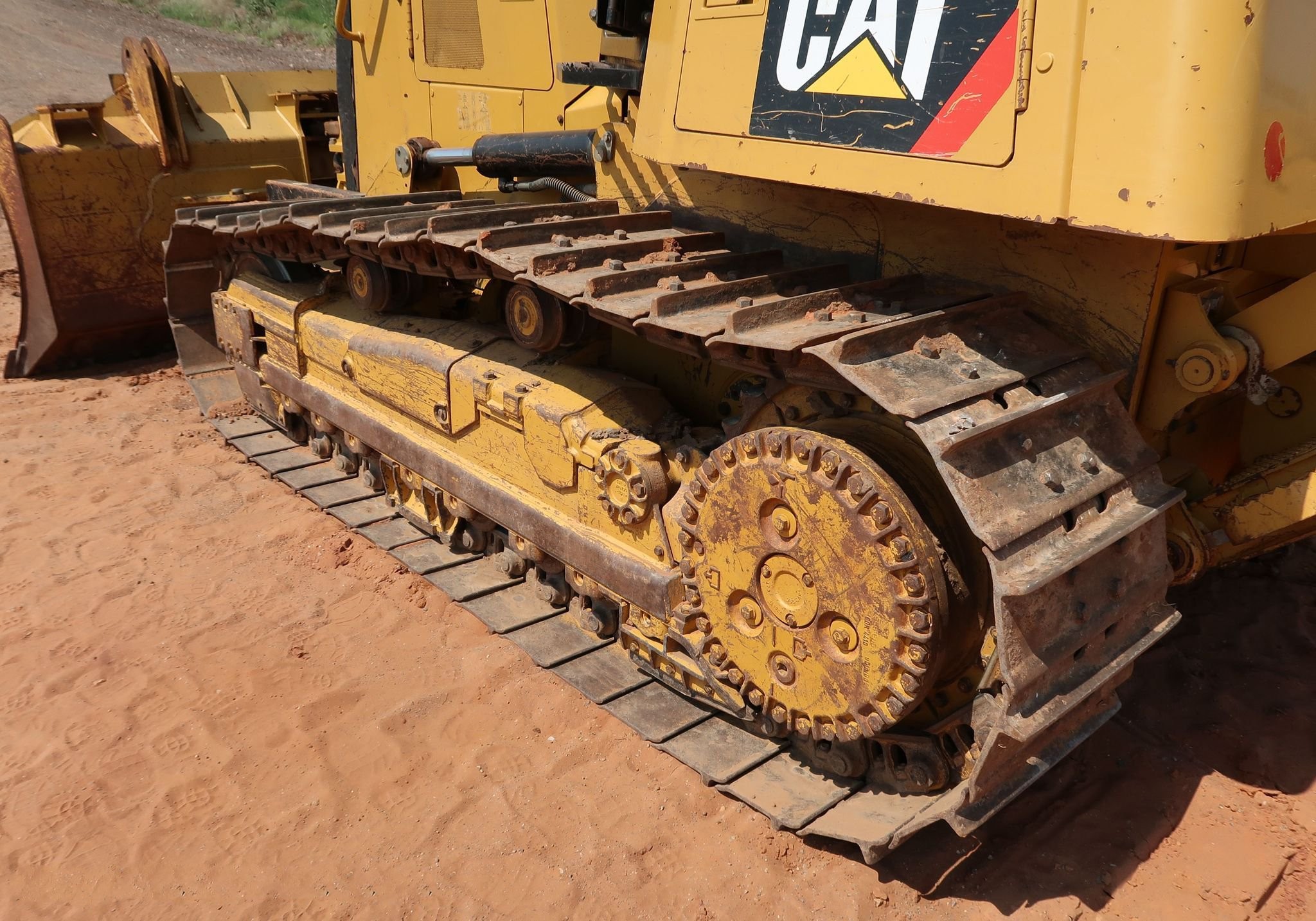 gallery 2014 Caterpillar D6K2 XL dozer