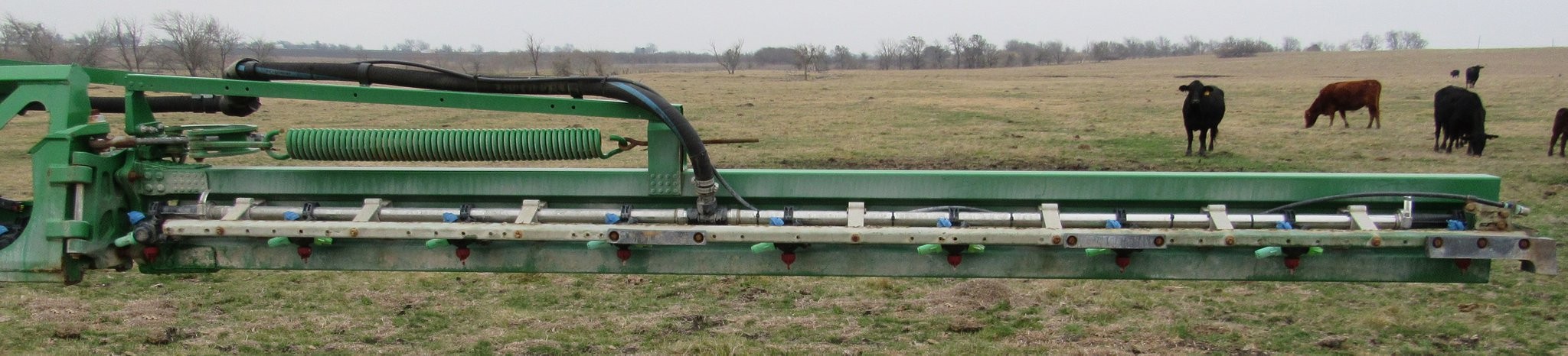 gallery 2014 John Deere R4038 self-propelled sprayer