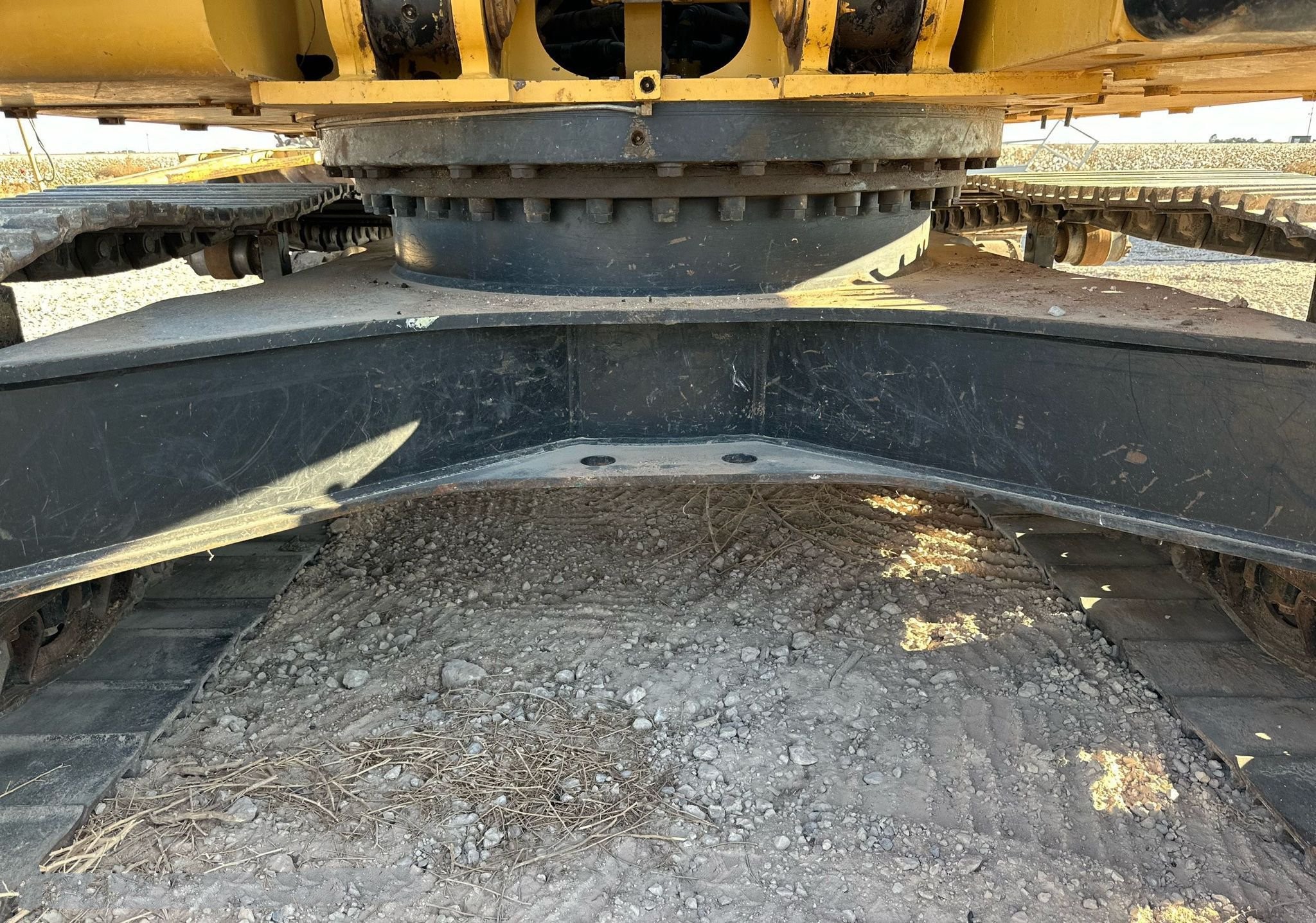 gallery 2018 Caterpillar 326F L excavator