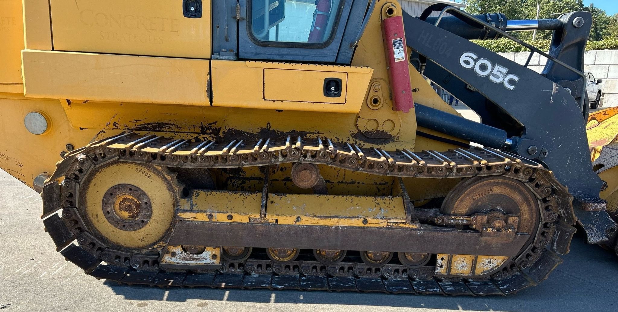gallery 2012 John Deere 605C track loader