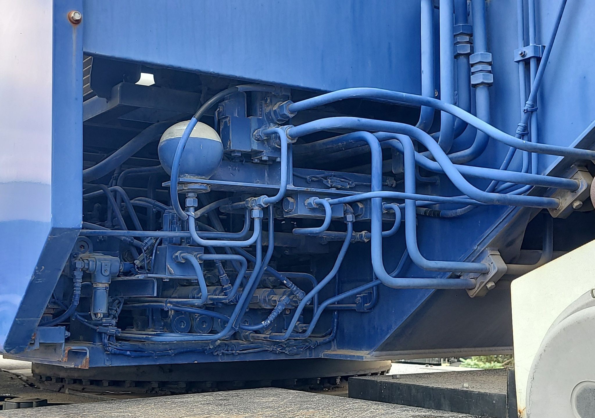 gallery 2011 Tadano GR300XL crane