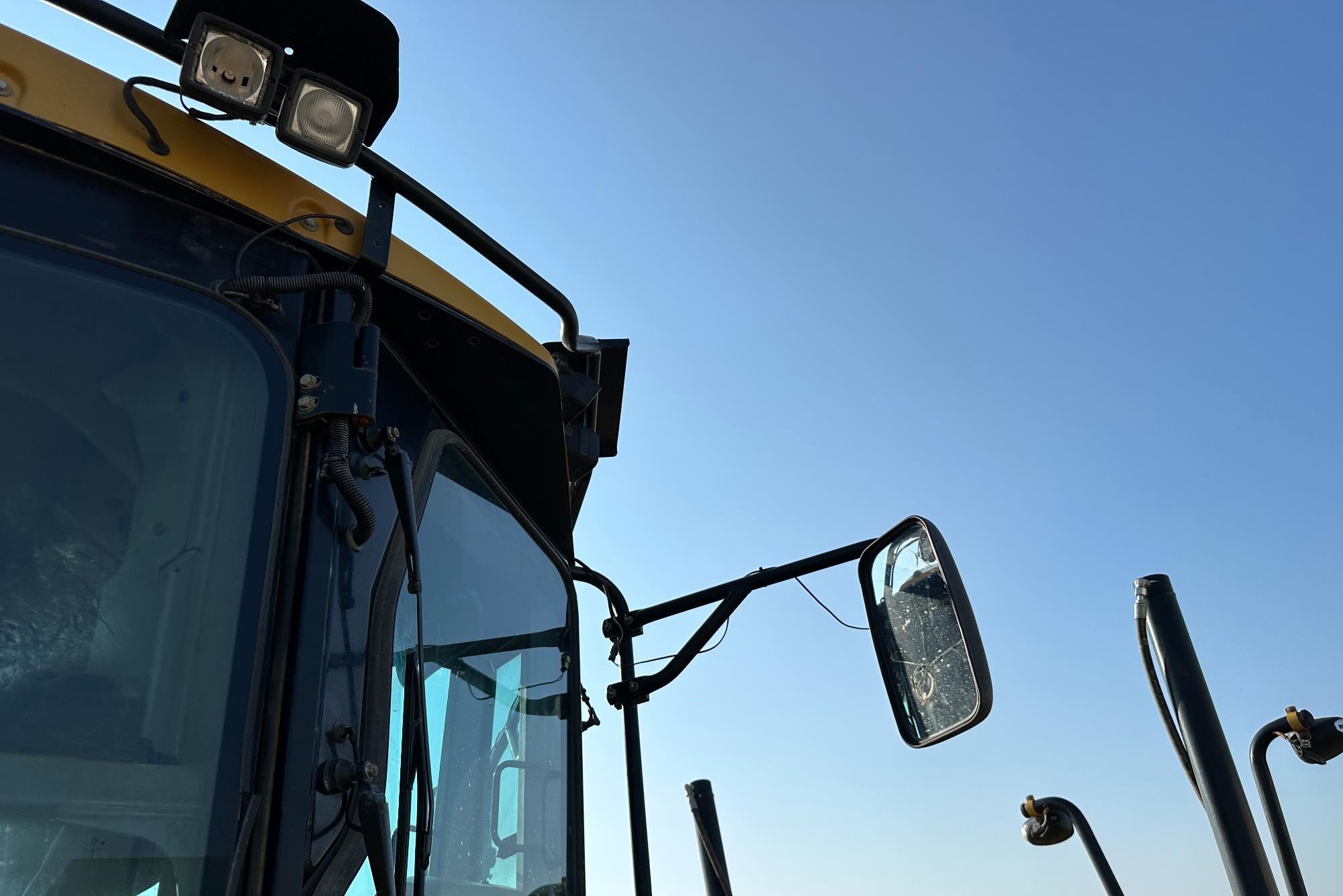 gallery 2014 Caterpillar 140M2 VHP Plus Motor Grader