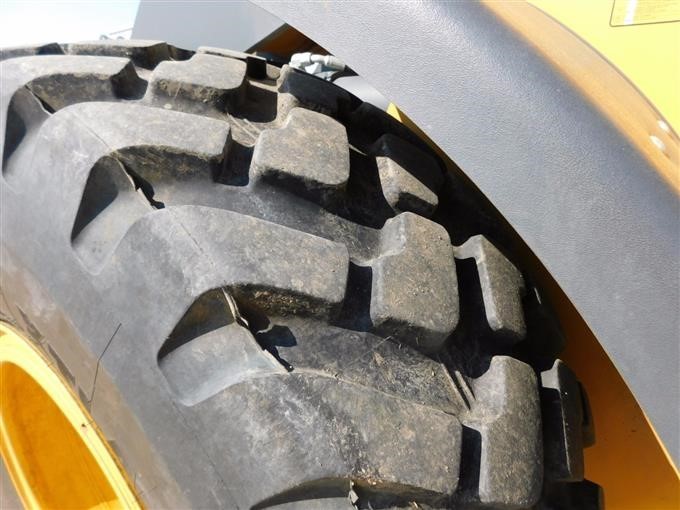 gallery 2014 John Deere 524K High Lift Wheel Loader