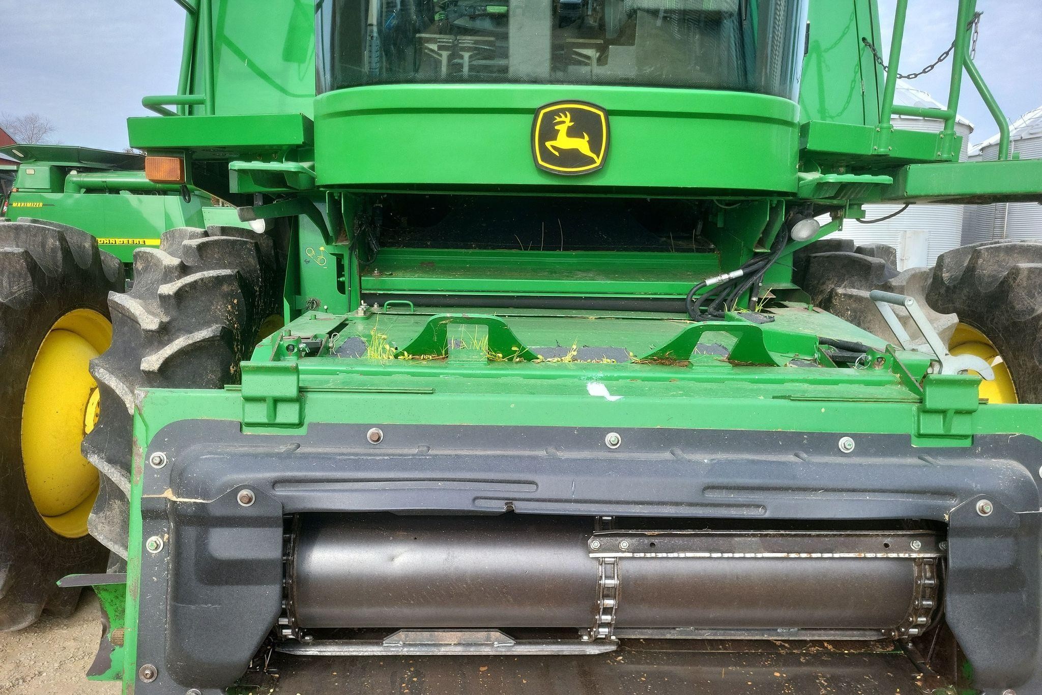 gallery 2008 John Deere 9770 STS RWA combine