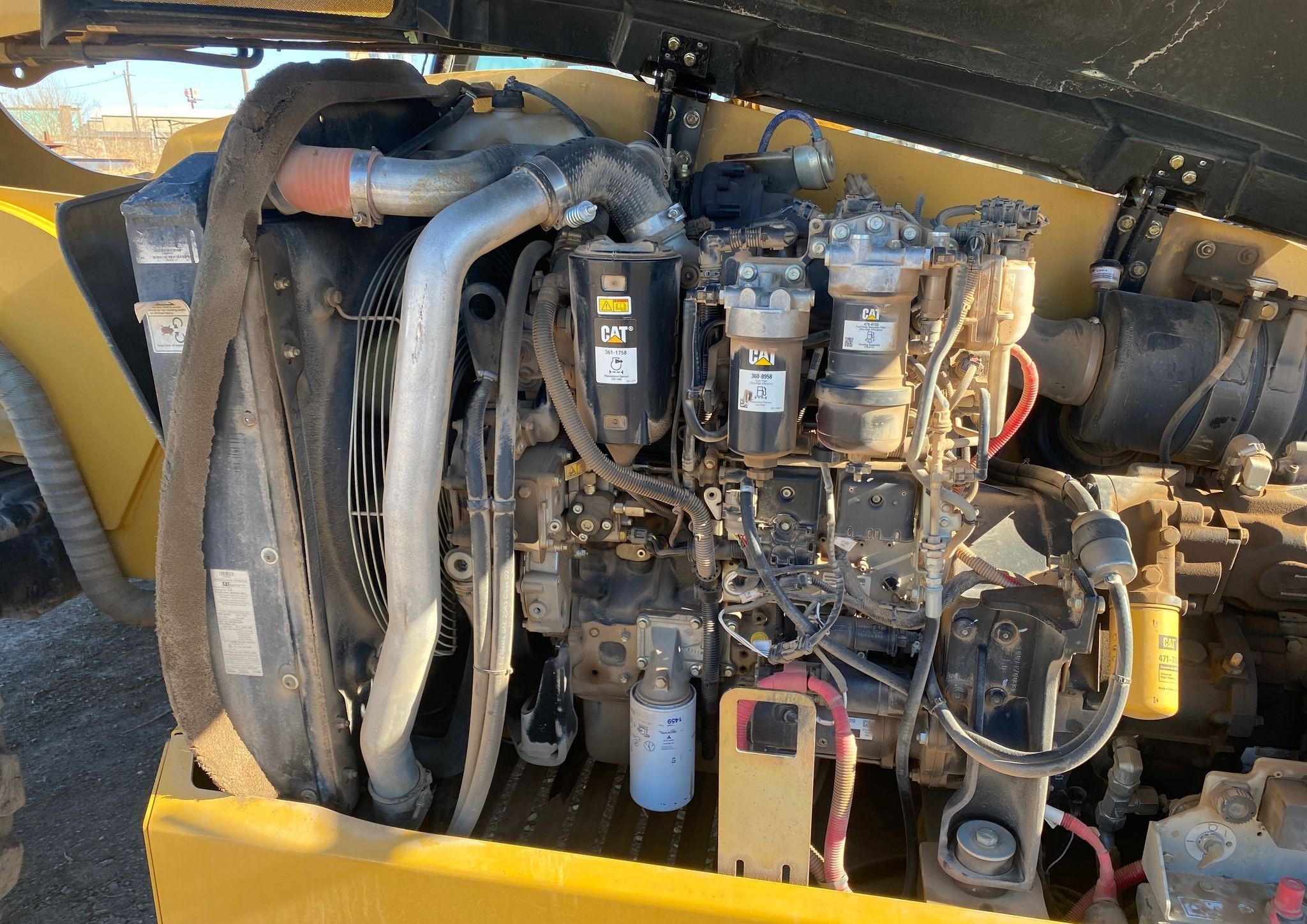 gallery 2017 Caterpillar TL1055D telehandler