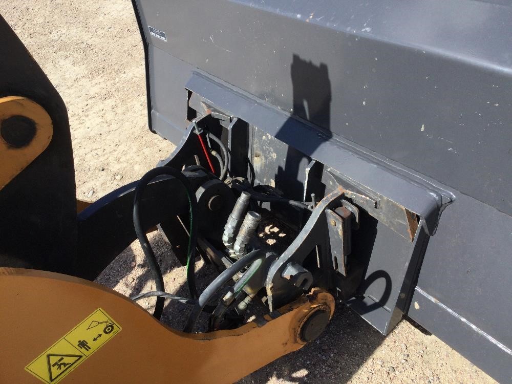 gallery 2018 Case 221F Wheel Loader