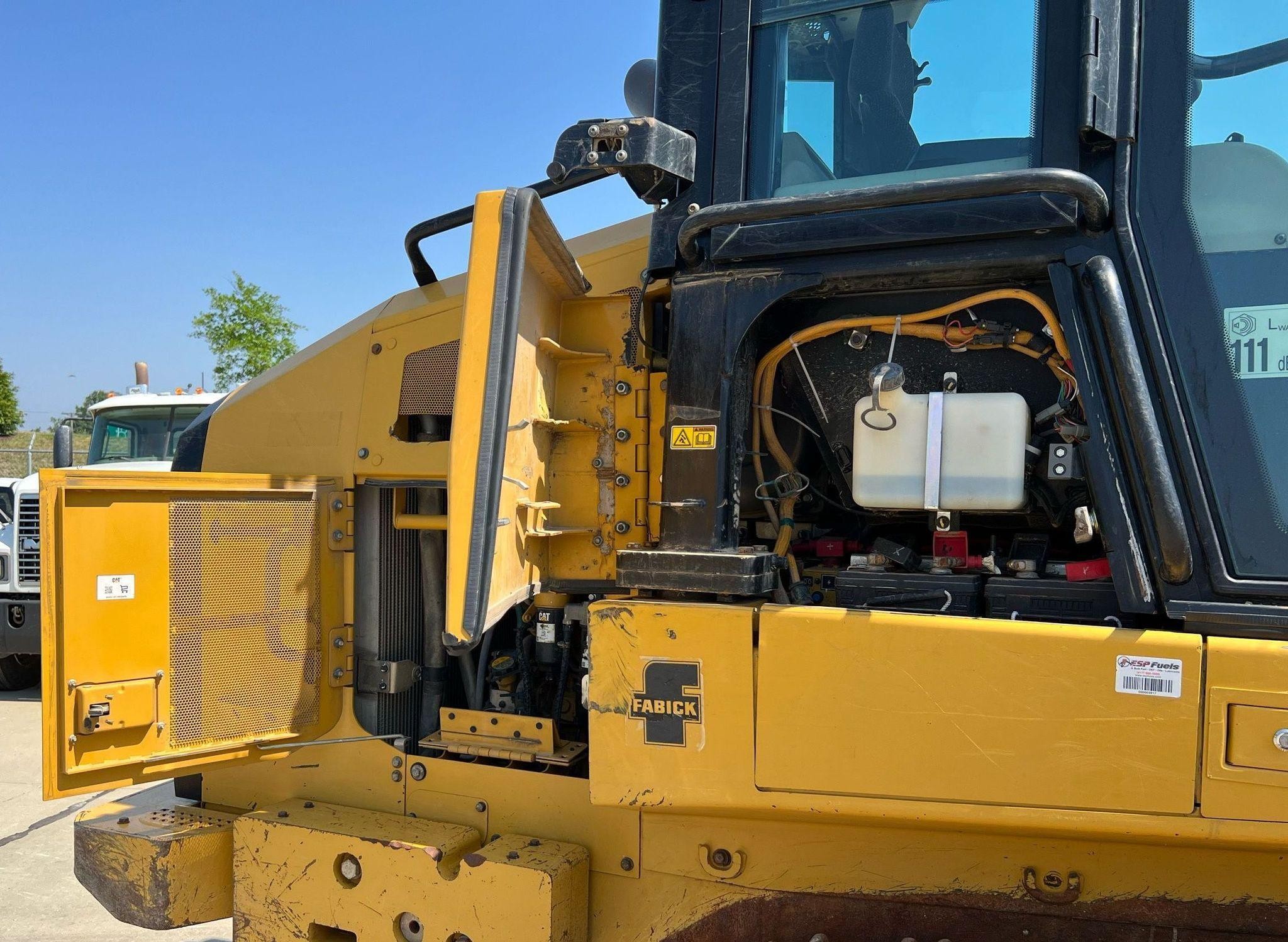 gallery 2016 Caterpillar 963K track loader