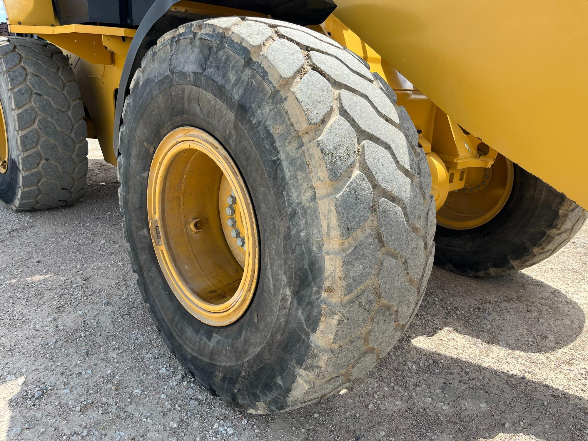 gallery 2015 Caterpillar 924K High Lift Wheel Loader