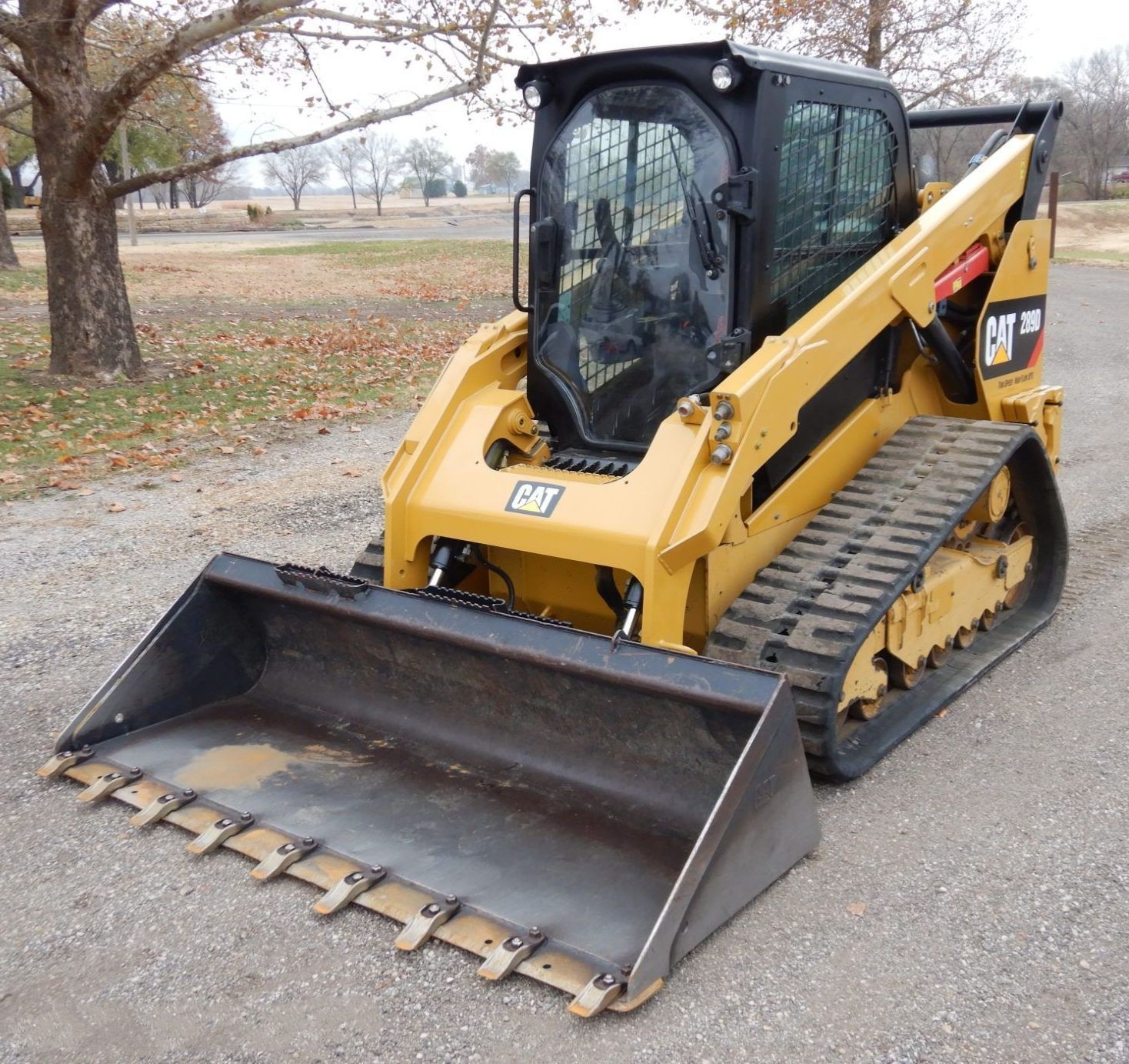gallery 2018 Caterpillar 289D tracked skid steer loader