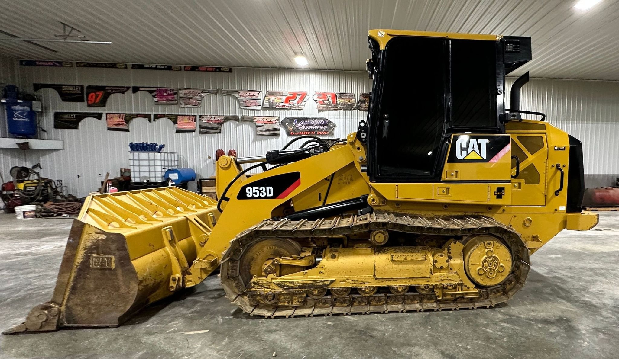 gallery 2016 Caterpillar 953D track loader