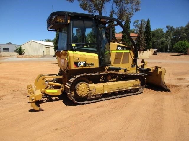 gallery 2014 Caterpillar D3K2 XL Crawler Dozer Tractor 6 Way Blade