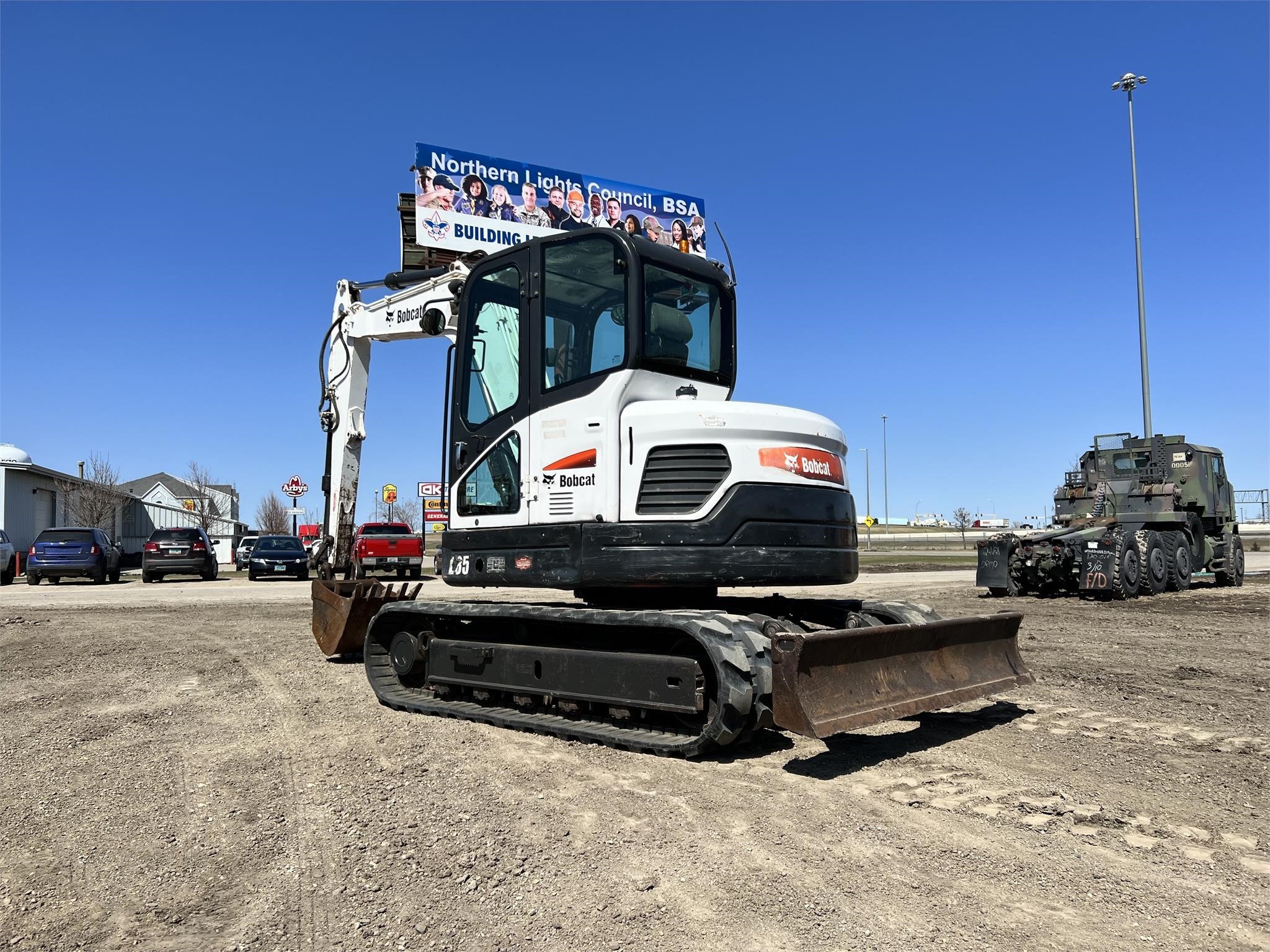 gallery 2016 BOBCAT E85  Mini Excavator