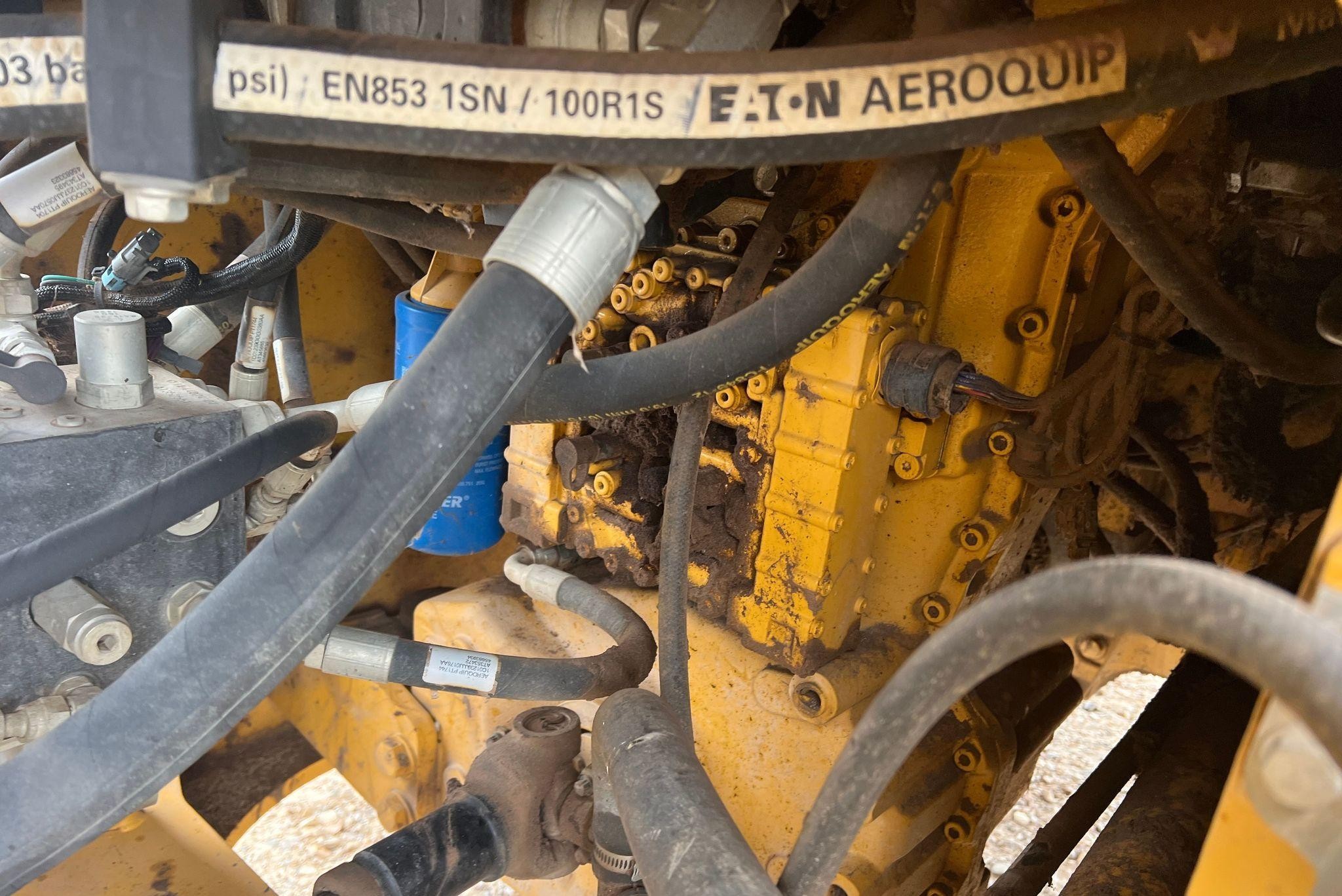 gallery 2014 John Deere 544K wheel loader