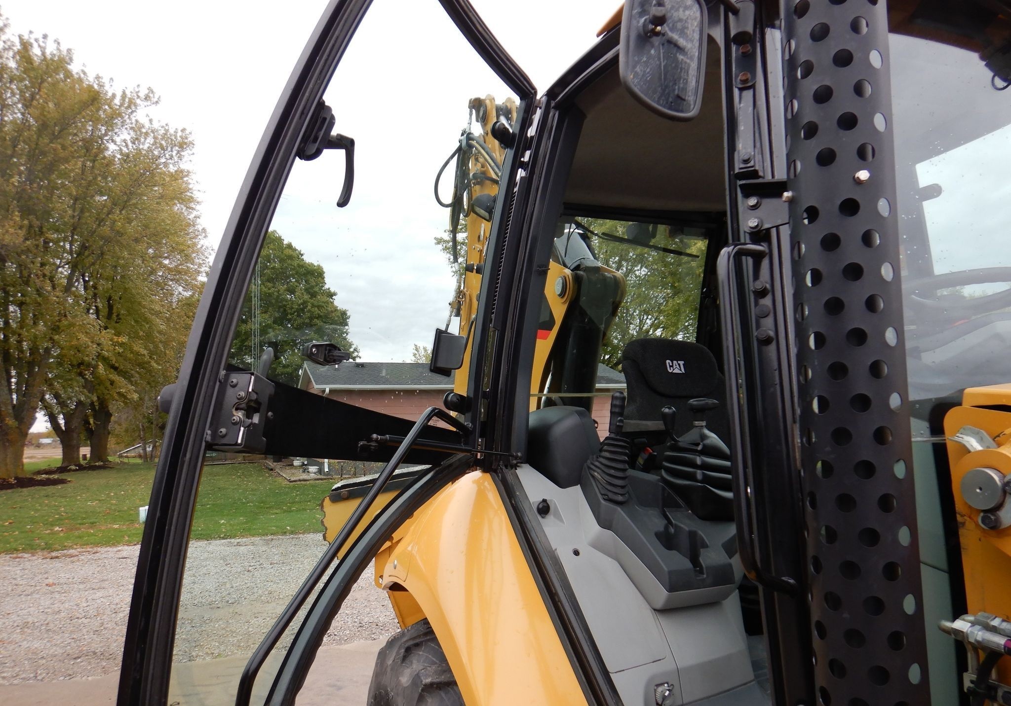 gallery 2014 Caterpillar 430F backhoe