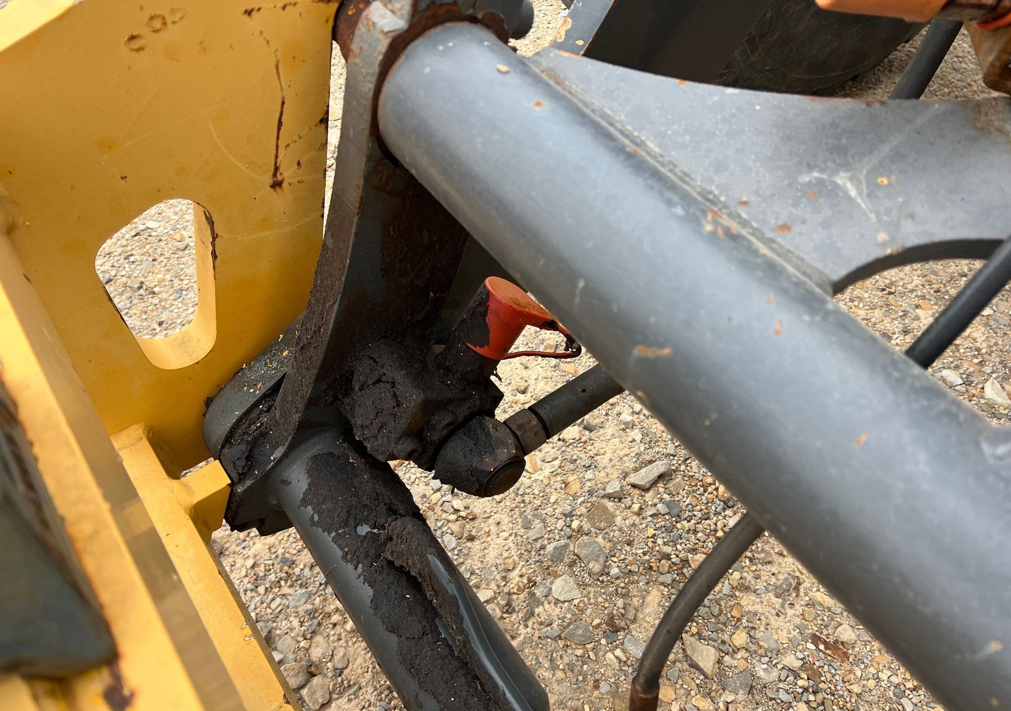 gallery 2016 John Deere 324K wheel loader