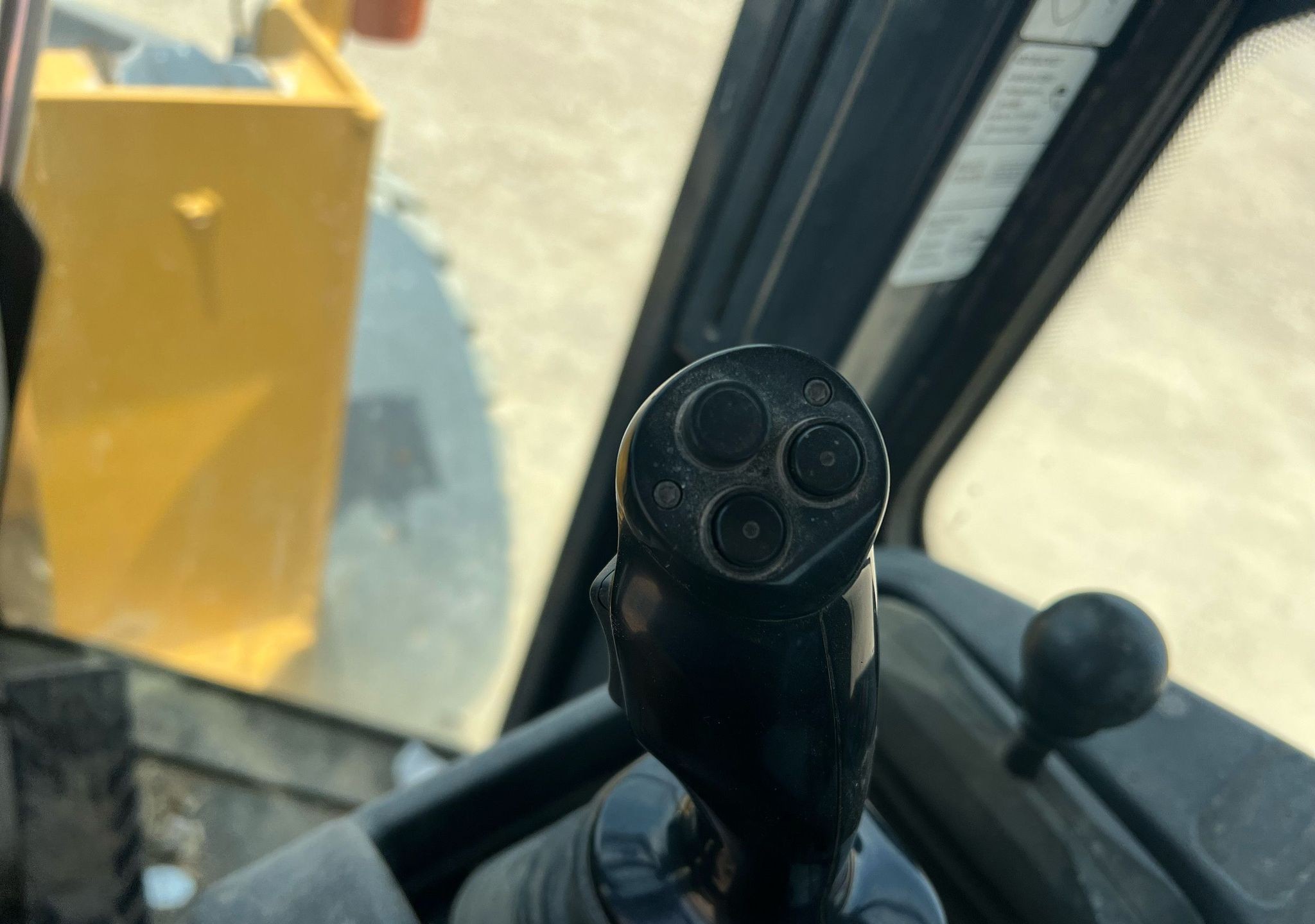 gallery 2017 John Deere 624K-II high lift wheel loader