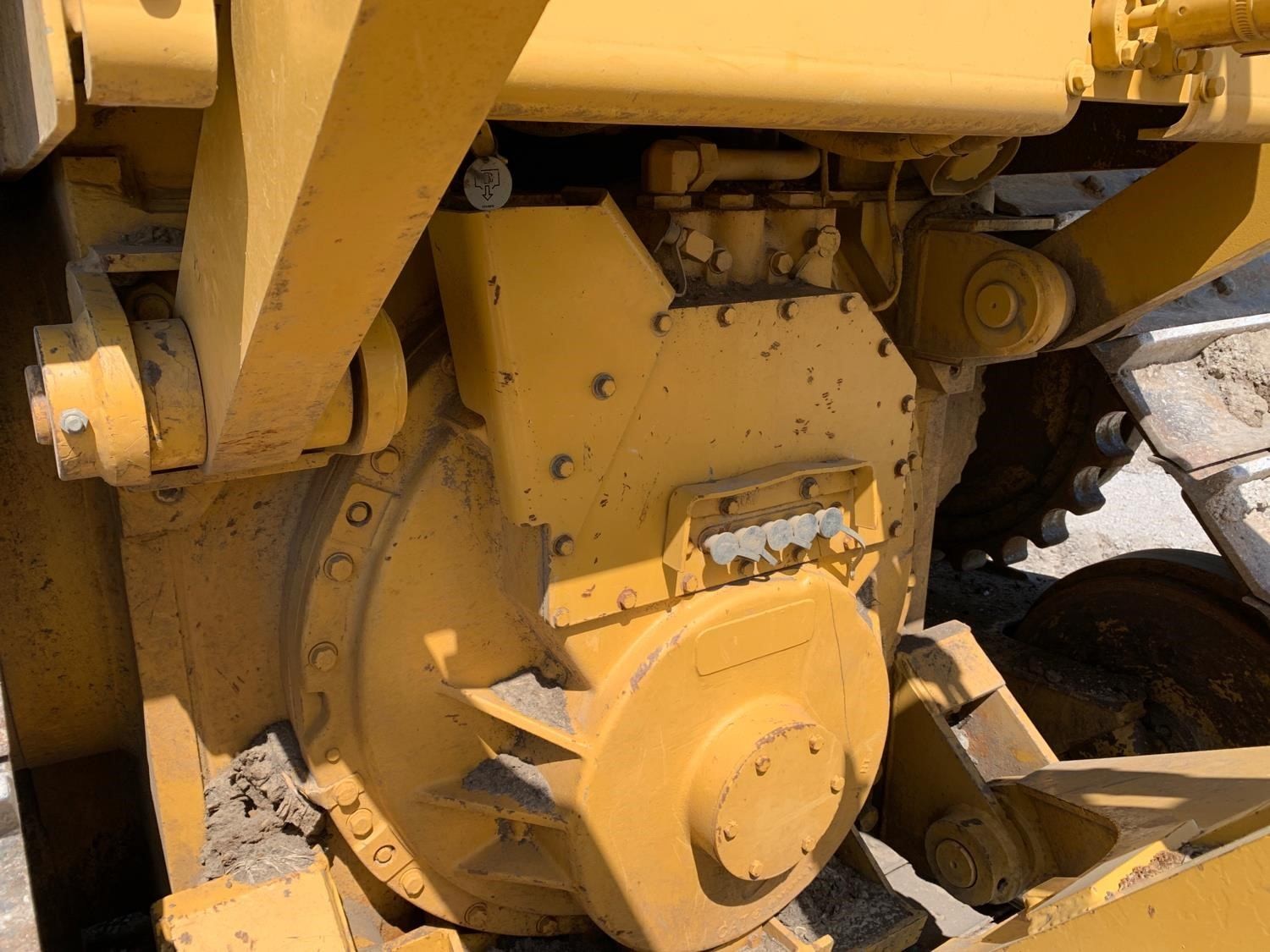 gallery 2005 Caterpillar D6R XL Ll Dozer WRipper