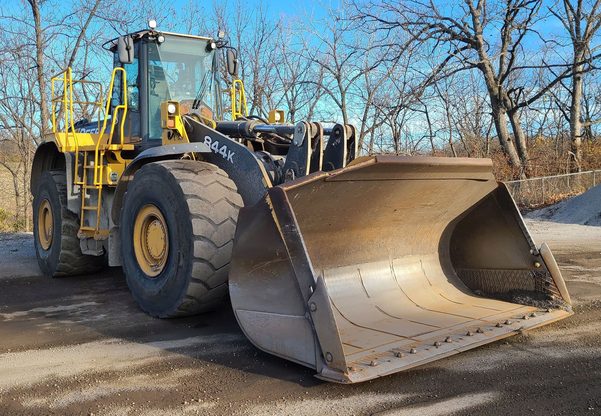 gallery 2009 John Deere 844K wheel loader