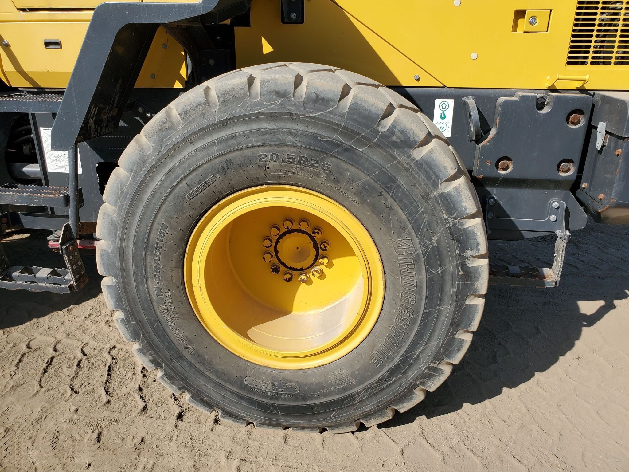 gallery 2014 Komatsu WA270-7 wheel loader