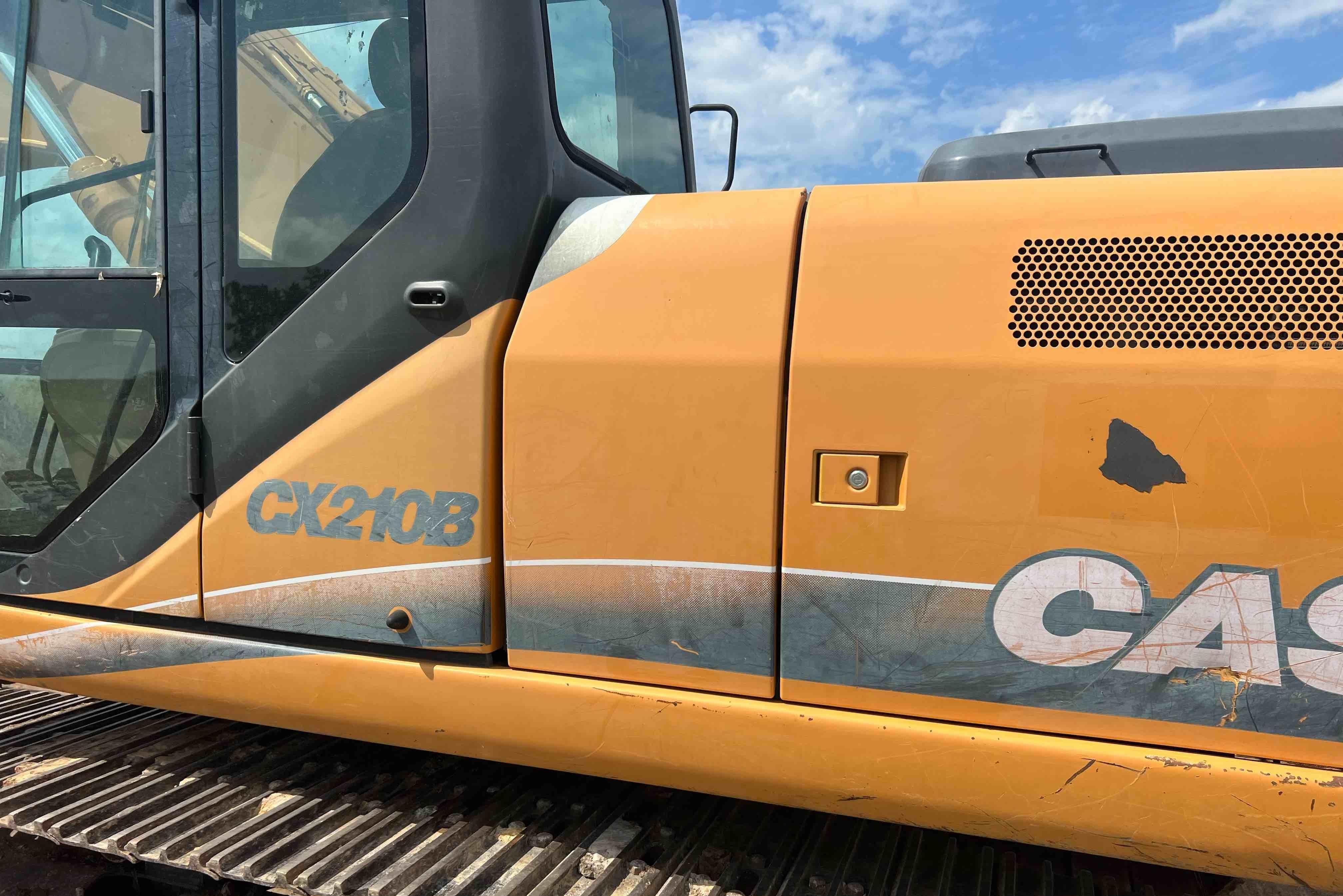 gallery 2012 Case CX210B Excavator