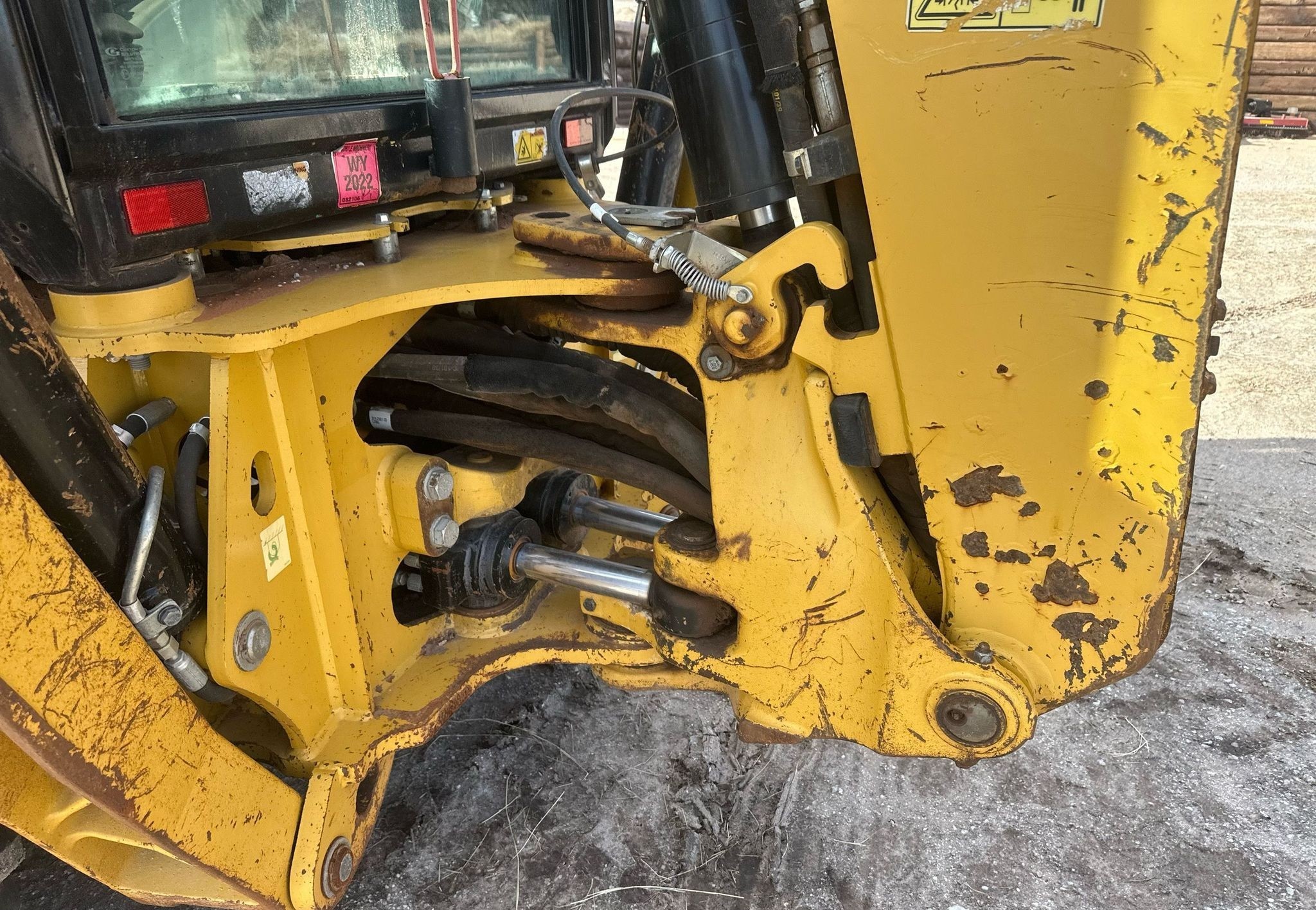 gallery 2015 Caterpillar 420F backhoe
