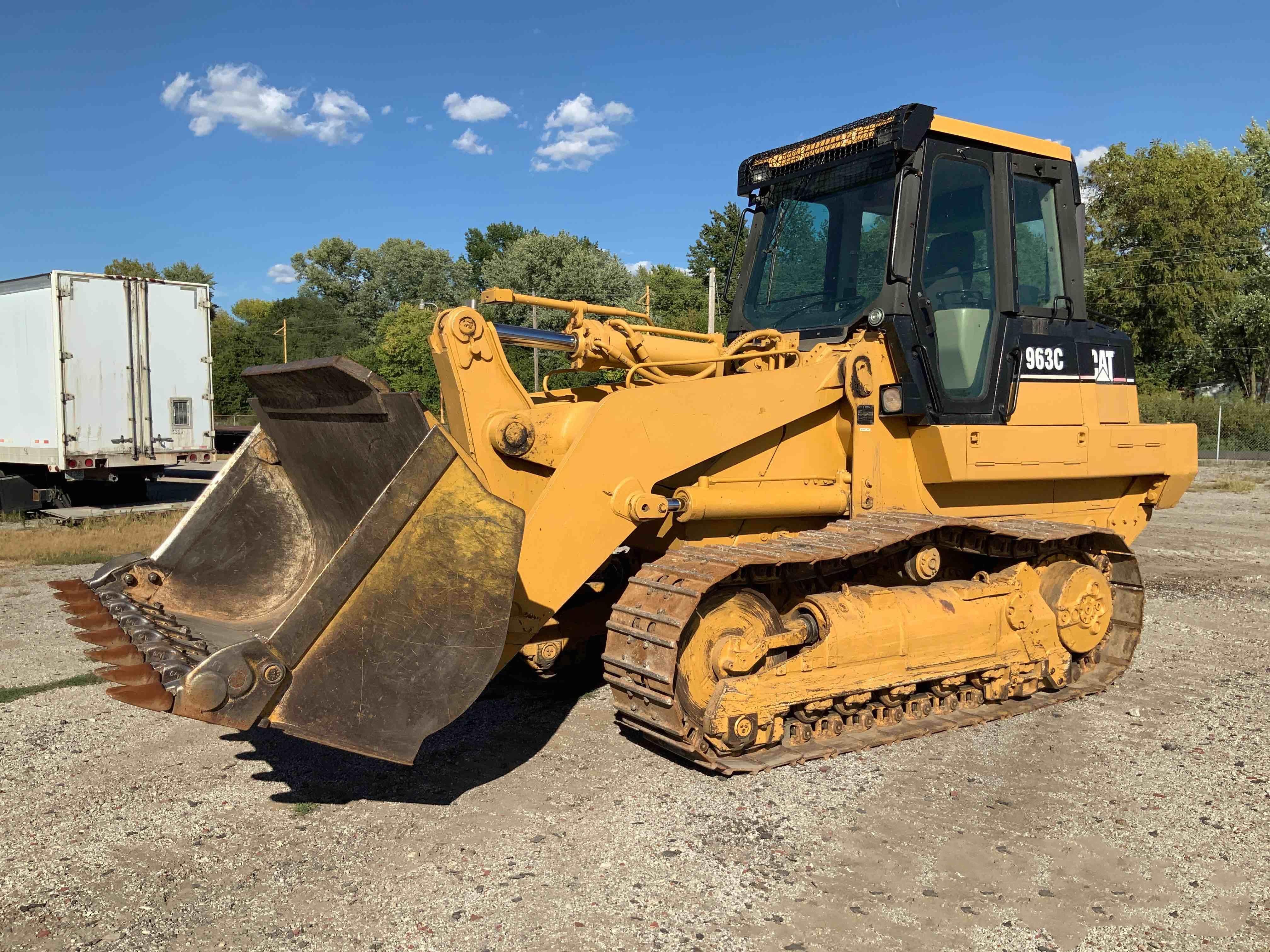 gallery 2002 Caterpillar 963C Track Loader