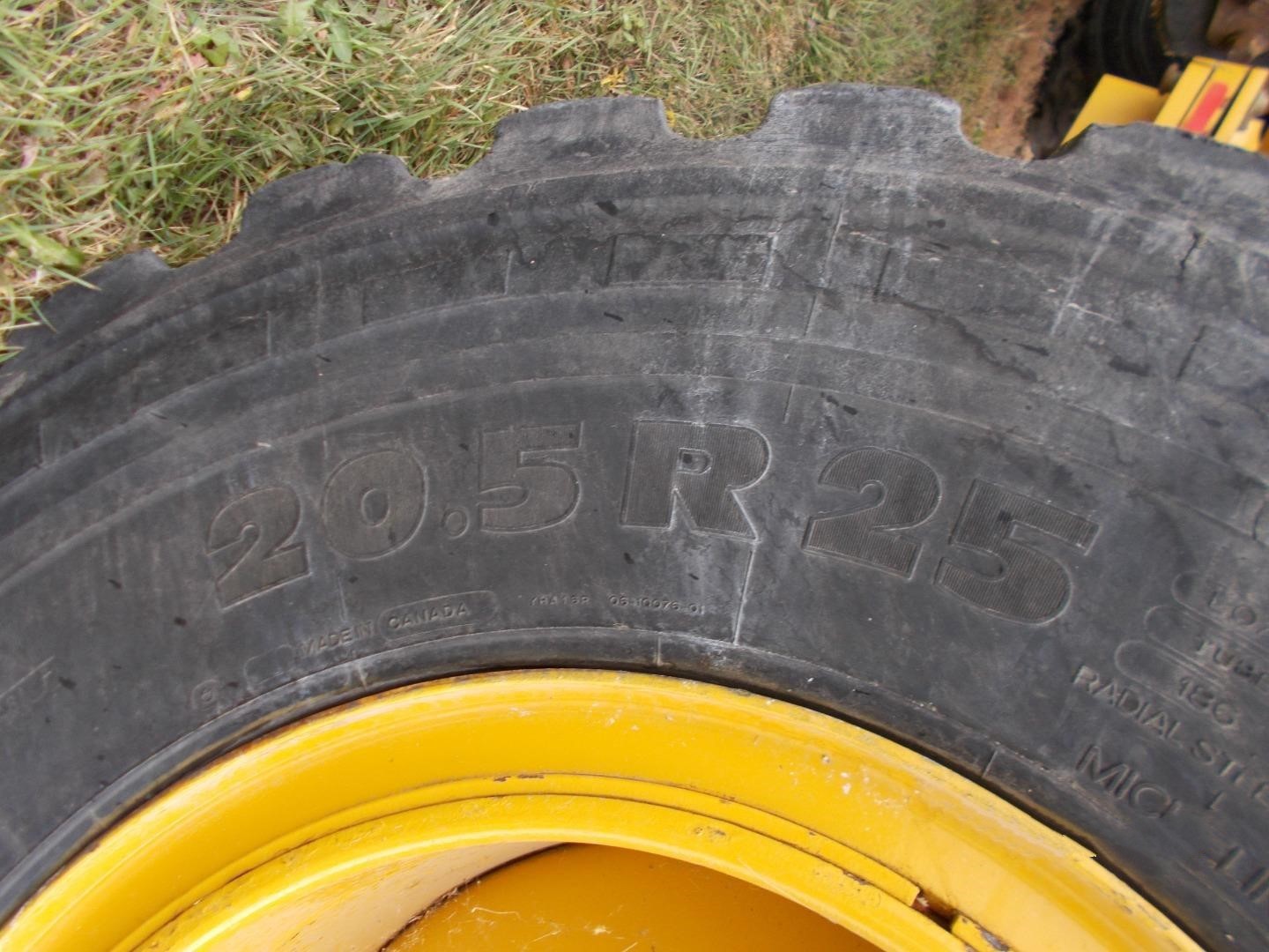 gallery 2015 John Deere 544K Wheel Loader