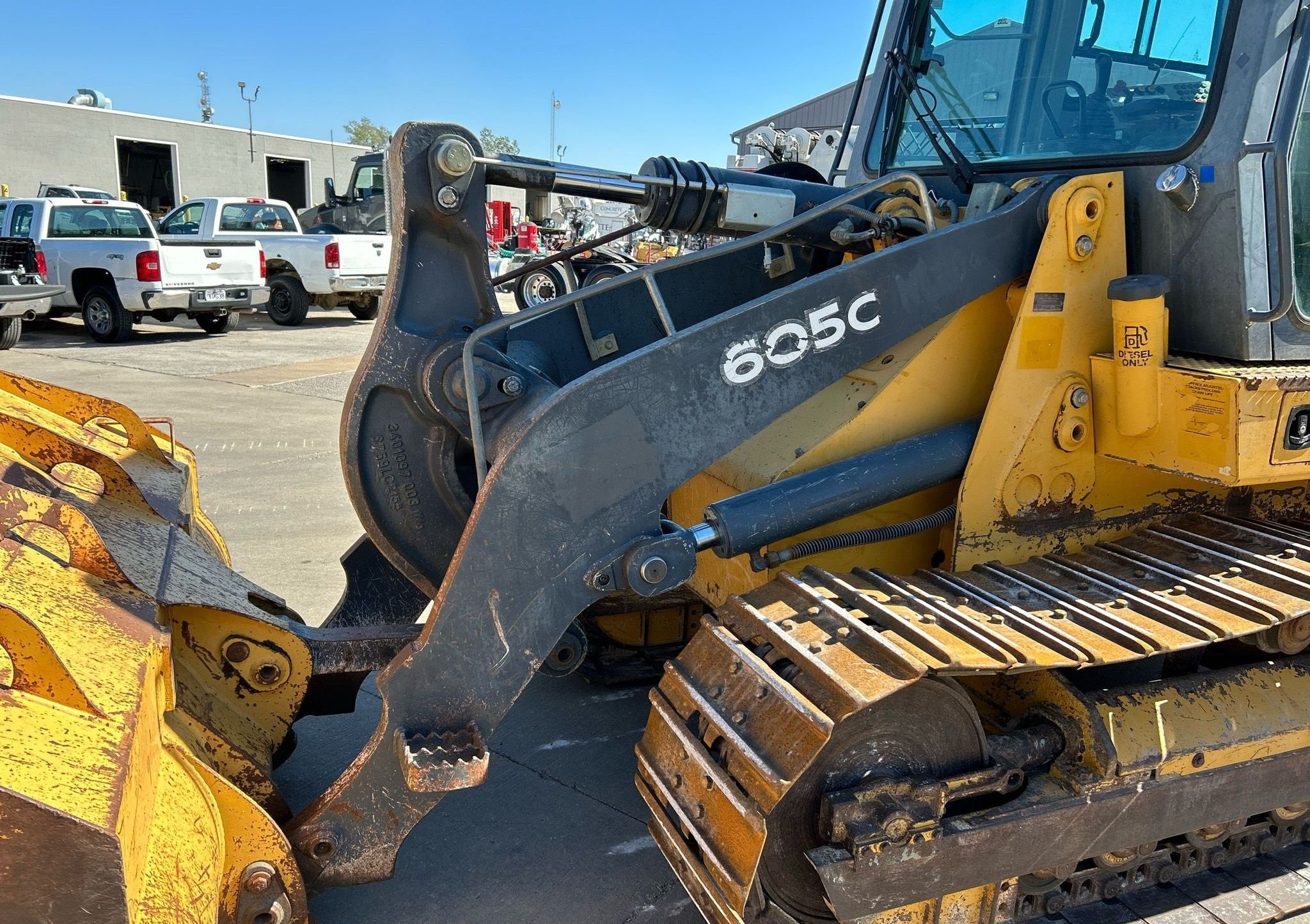 gallery 2012 John Deere 605C track loader