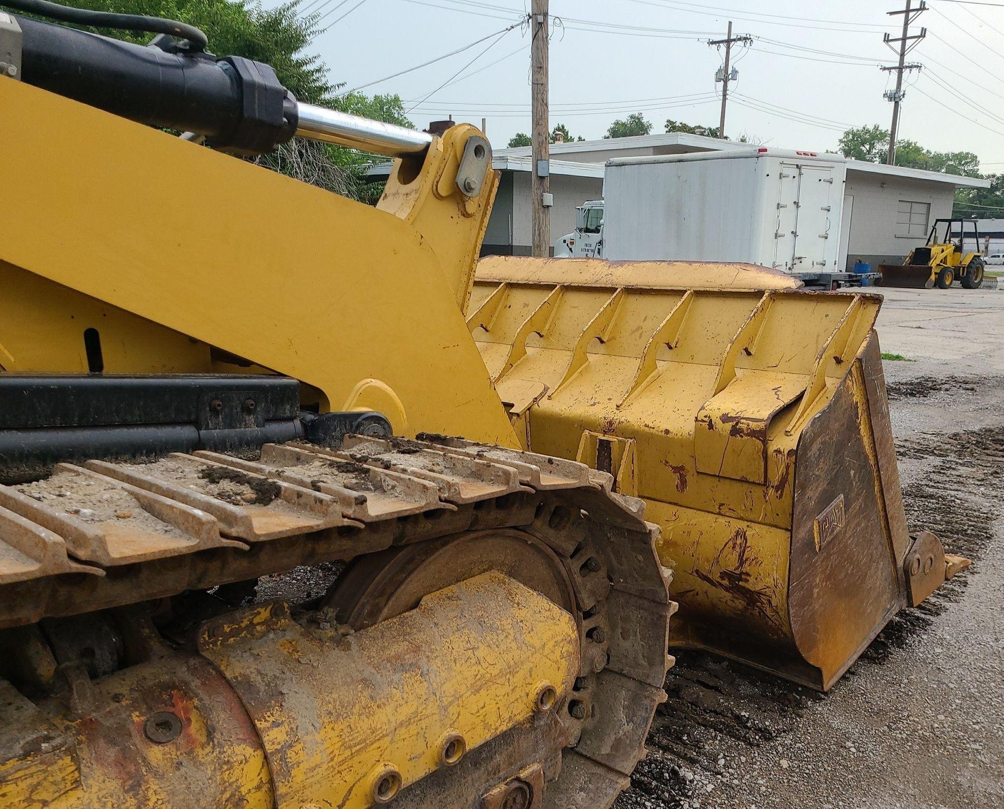 gallery 2008 Caterpillar 963D track loader