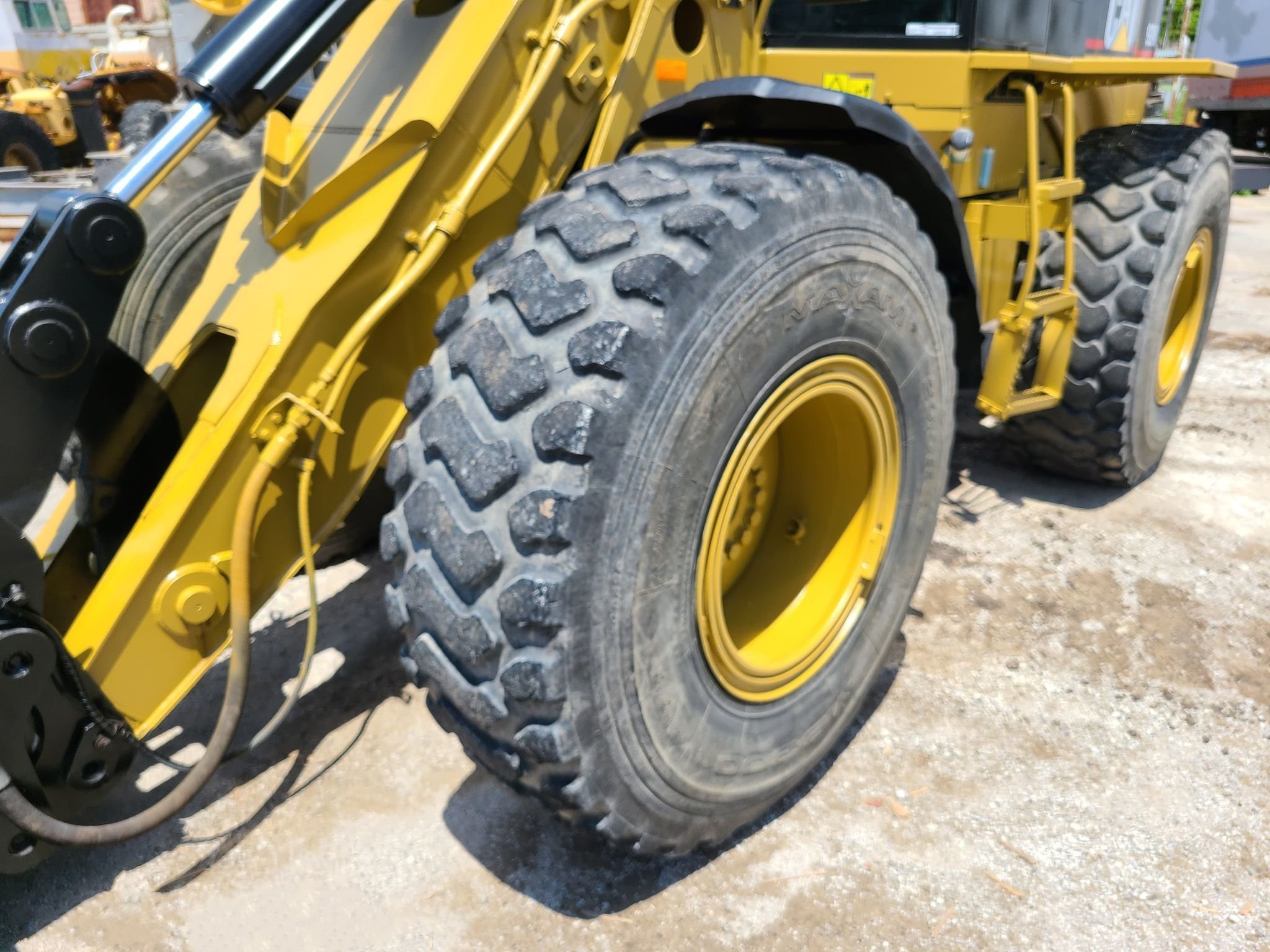 gallery 2006 Caterpillar 924G wheel loader