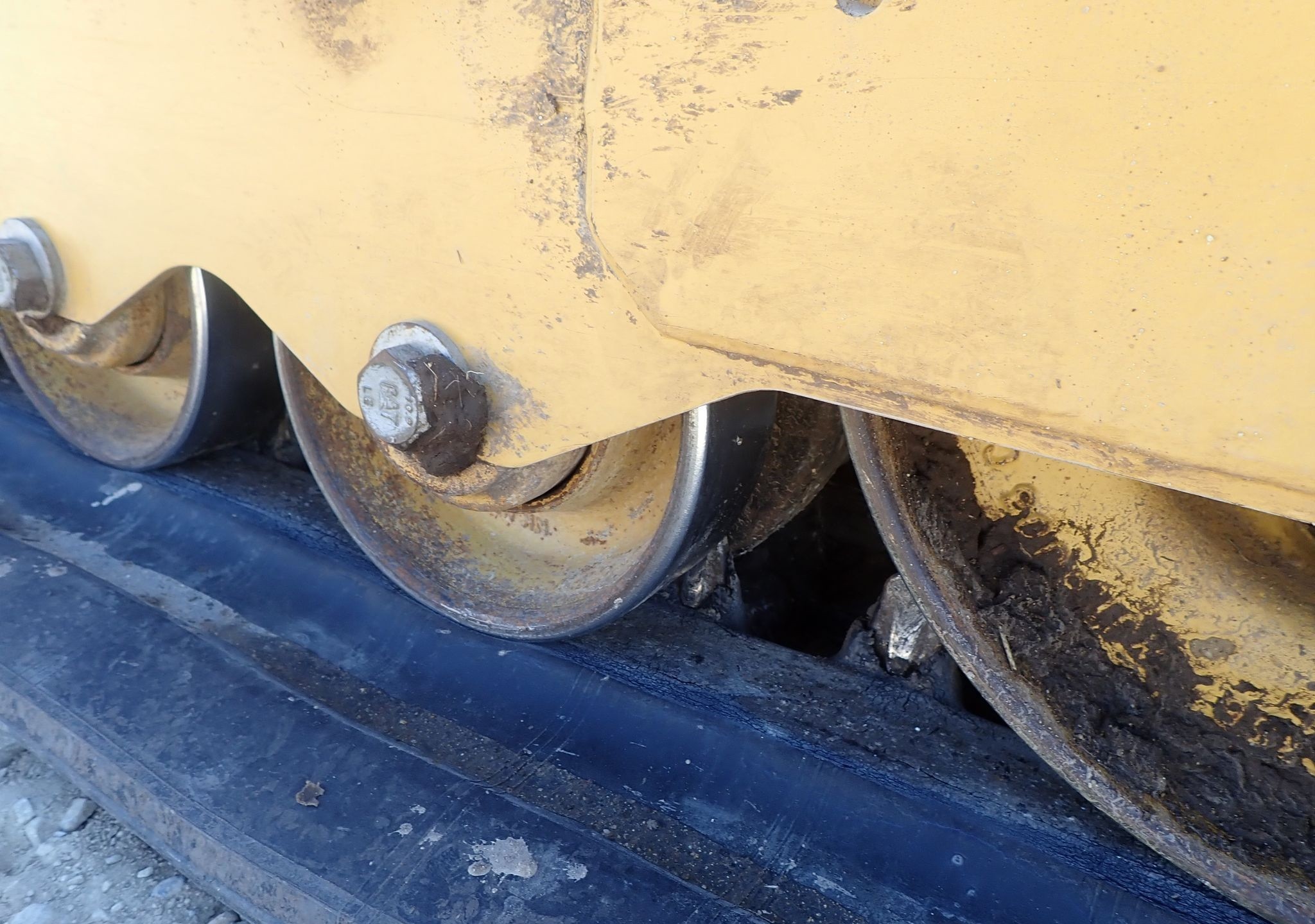 gallery 2017 Caterpillar 289D tracked skid steer loader