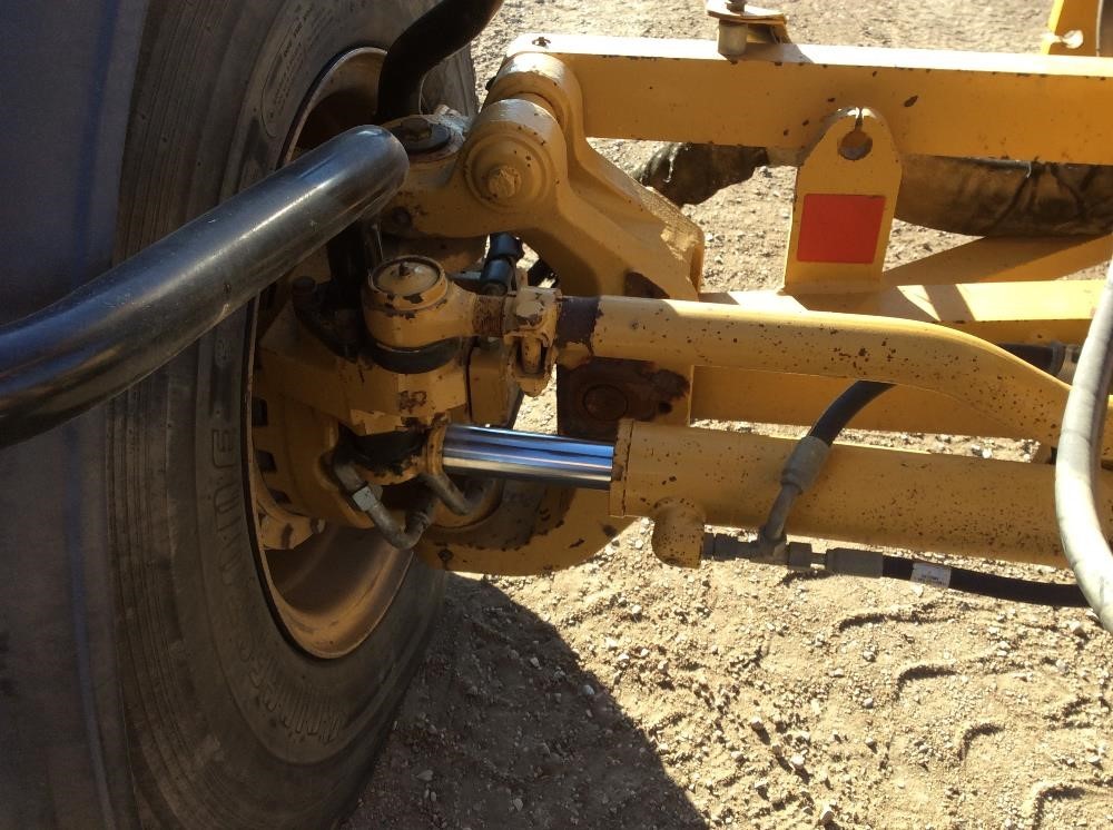 gallery 2015 Caterpillar 140M3AWD Motor Grader